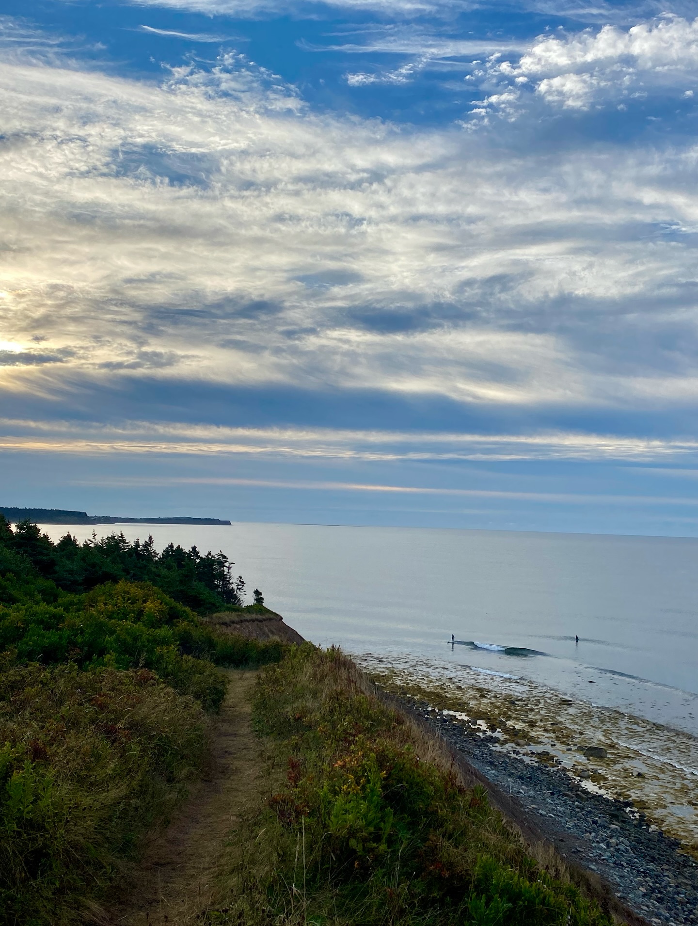 When you fell in love , there is no words to explain your feelings 💙🩵 you just live the present moment 🤙 Thank you mother nature 🙏
#surf #canada #nature #xirimirisurf #love #respect #waves #wild #truebeauty #sunrisecoast #novascotia