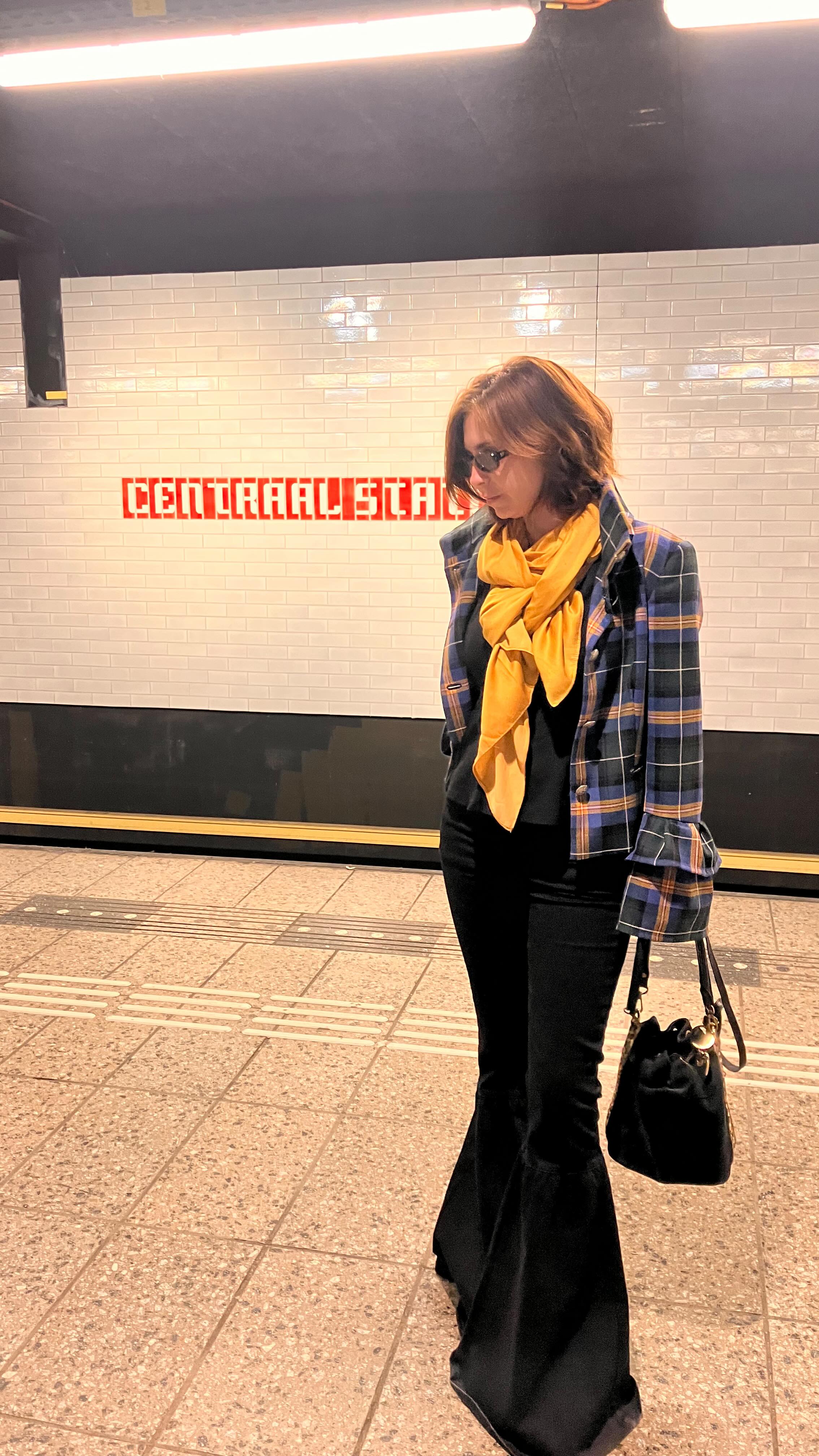 Yes, this is my September edition #vogue #fashionweek #fashionmonth #dramaqueenđđđ¸âŁď¸â¤ď¸âŁď¸ outfit #amsterdamvibes