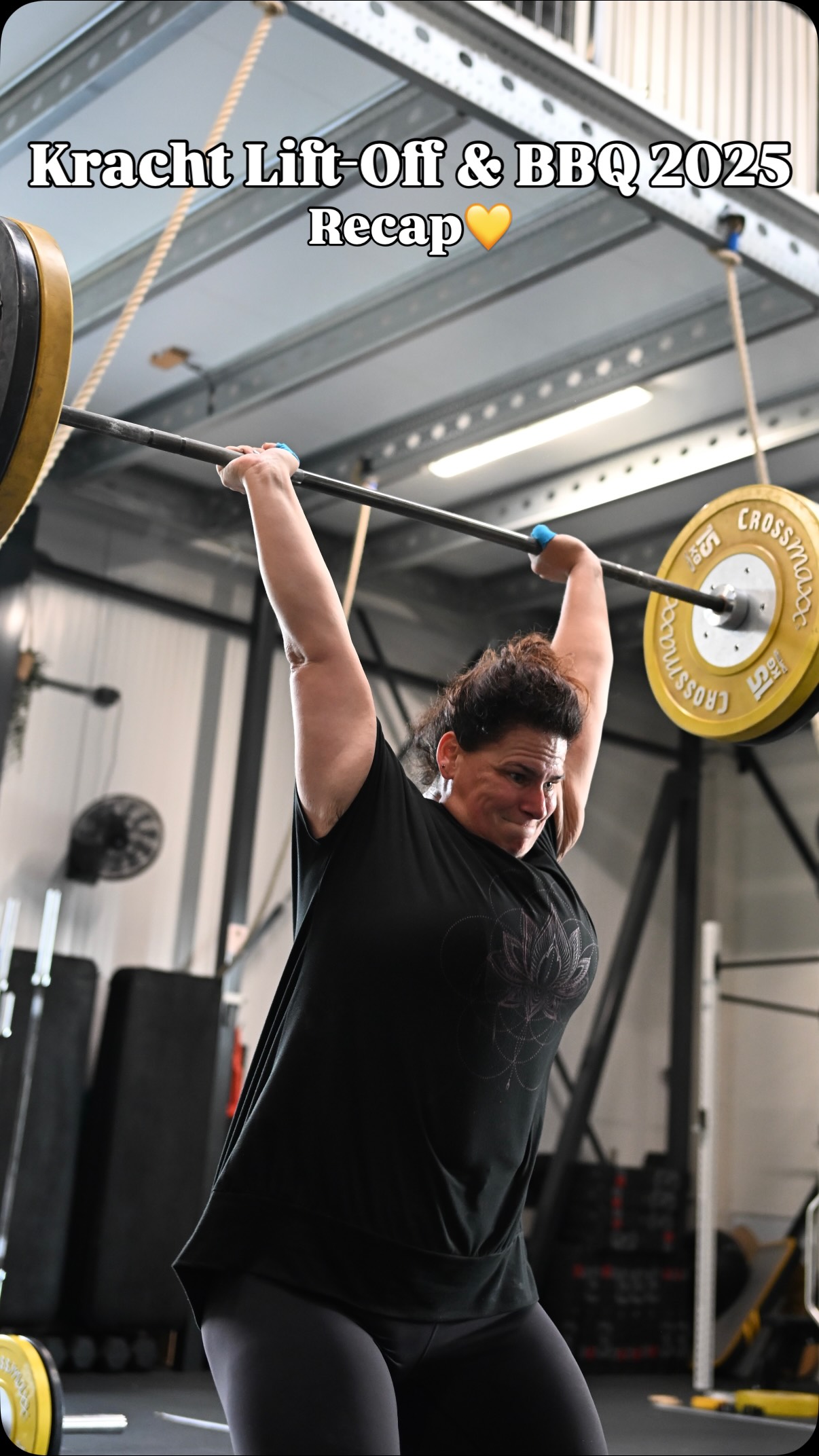 What a day it was! 🏋️♀️🔥 Our Summer Lift-Off last Saturday brought personal records, heavy lifts, and endless cheers. Afterwards, the BBQ turned into the perfect summer hangout with 50+ friends, athletes, and supporters.
A huge thank you to everyone who lifted, spotted, grilled, and cheered—your energy made it unforgettable. Here’s to more moments like this, both on and off the floor. 💛
👉 Watch the video for highlights of the Lift-Off and let us know: did you hit a PR?
#krachtamsterdam #liftoff #communitystrong #olympicweightlifting #strengthgoals #bbqandchill #krachtevents #pr