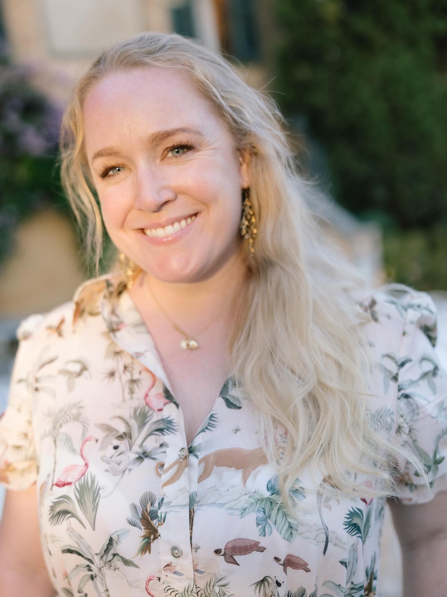 🌟 Hello, everyone! 🌟
I’m Sarah, the face behind Sarah Thomas Events. With so many new followers recently and having just completed my 2025 season, I thought it was the perfect time to reintroduce myself!
My journey began as a personal assistant in London, where I had the incredible experience of working with two royal families. After meeting my French partner, Guillaume, in 2011, I took a leap of faith, leaving it all behind to move to the beautiful rural southwest of France, starting French life as a cleaner and gardener! It was quite a transition, but within a few months, I discovered my passion for wedding planning while working at a beautiful chateau near St. Emilion. A year later, I established my own destination wedding planning business and never looked back! In 2017 I added Montenegro to my portfolio, Italy in 2020 and finally Germany and the UK in 2022.
At Sarah Thomas Events, I specialize in crafting bespoke events for discerning clients. My motto is simple: “There’s a solution to everything.” I believe in treating my clients with the same respect and care I offered to real life queens all those years ago.
In addition to event planning, I have a background in music and love composing contemporary classical works. While it’s a personal passion, I dream of one day having a piece commissioned for the London Proms!
My goal is to be your trusted partner in the planning process. If you’re seeking someone who values aesthetics and wants to bring your vision to life—whether you have a clear idea or just a spark—I’d love to connect.
Thank you for being part of my journey. I’m excited to get to know you all!
Warmly,
Sarah
___
Huge thanks to @valeriapitarresiphotography for these portraits from Tuscany a couple of weeks ago ❤️
___
#WeddingPlanner #LuxuryEvents #BespokeWeddings #DestinationWeddingPlanner #EventStyling #WeddingInspiration #ElegantWeddings #WeddingDesign #FrenchRiviera #CouplesGoals #WeddingPlanning #WeddingExpert #EventCoordinator #BridalInspiration #WeddingGoals #RomanticWeddings #StylishEvents #ModernWeddings #WeddingTrends #PersonalizedWeddings