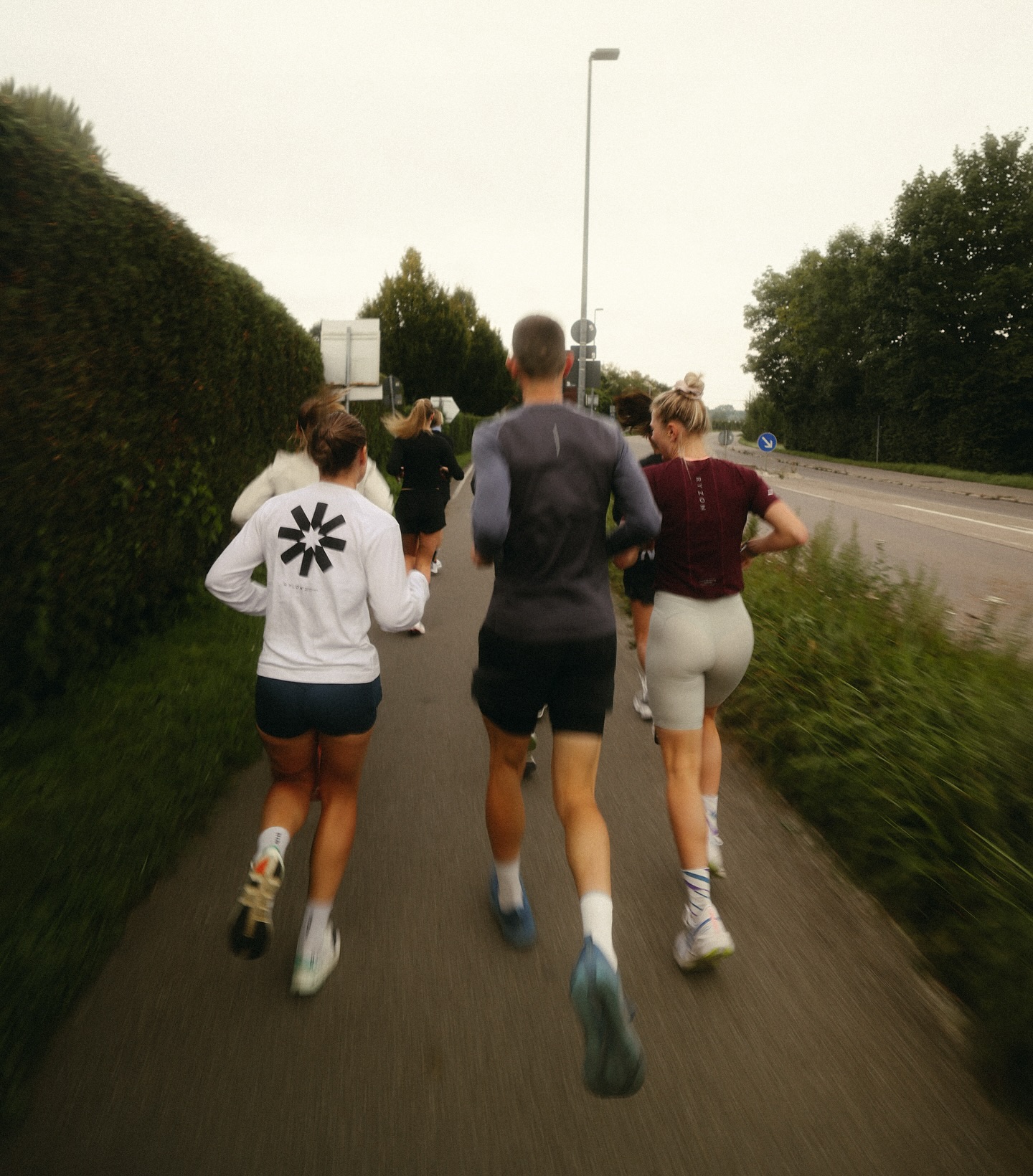 Good energy, great people, and moments to remember. 🌿✨
Garmin Experience days 2025 ✨
Thanks @garmindach & @sophiajuliana + @ker.stinschmidt 🩶
Loved being part of it 🫶🏼
📸 @nicorauchenwald
#garminfamily #garmindach #garmin #beatyesterday #garminambassador