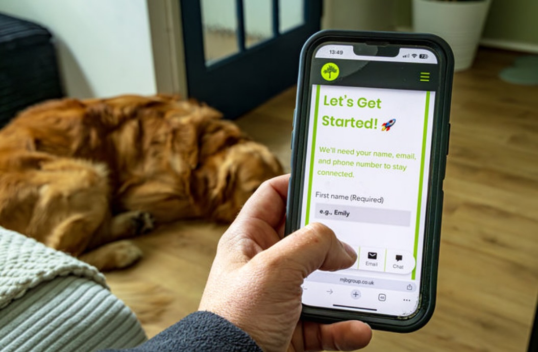 🎄 Christmas is just around the corner (we know it’s a little early to say it!) – but our diary is already filling up fast for the festive season.
If you’d like us to visit your home before the holidays, now’s the time to book in ⏰. We’ll be closing from December 22nd and back on January 4th – so make sure to secure your spot before we wrap up for the year!
✨ Need a quote? Get in touch today!
✨ Already have a quote? Confirm your booking to lock in your date!
Let’s get your home ready for Christmas. 🎄