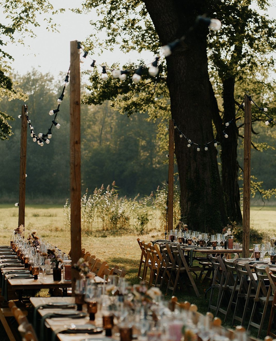 Sunny Sundays ask for sunny throwbacks ☀️
voor Ellis en Yves 💛, samen met
@bleyckhof
@heimat_verhalen
@zouterover
@baroue_baronwheels
@goegebakken.be
@sipsforsupper
@dbmoonlight
@seasonsoflove.rentals
@goldfishpartyrental
@woodfestevents