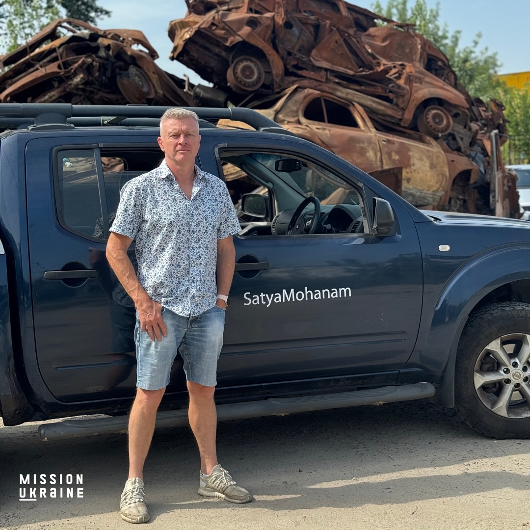 Another vehicle was delivered to National Guards of Ukraine “Rubizh” by our beloved volunteer James Martin @jjrm.100 We are grateful for his support of bright and brave Ukrainian soldiers .
After the handover we visited sadly well-known places in Bucha, Irpin… Heartbreaking tour from the militaries reminded us what we are fighting for.
Our heartfelt thanks go to James for his kindness, his commitment, and the invaluable work he continues to do. His solidarity means the world to us.
Mission Ukraine UK converts boats and 2nd hand 4x4s into basic ambulances to medevac casualties from the Ukranian frontline to stabilisation units, over otherwise impassable terrain for life-saving treatment.
🇺🇦🇺🇦🇺🇦🇺🇦🇺🇦🇺🇦🇺🇦🇺🇦🇺🇦🇺🇦🇺🇦
#dez #missionukraine #ukraine #standwithukraine #supportukraine #boatevac #heroes #evac #rib #helpukraine #helpukrainians #casevac #givefreedom #helpustohelpthem #medevac #helpus #missionukraine #slavaukraini #heroyamslava #україна #славаукраїні #героямслава #славаукраїнігероямслава