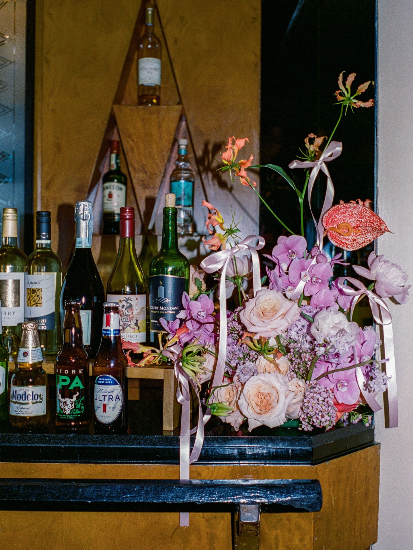 Shaken, stirred, or spirit-free — what’s your vibe today? 🍹
Photographer: @hannyleephoto