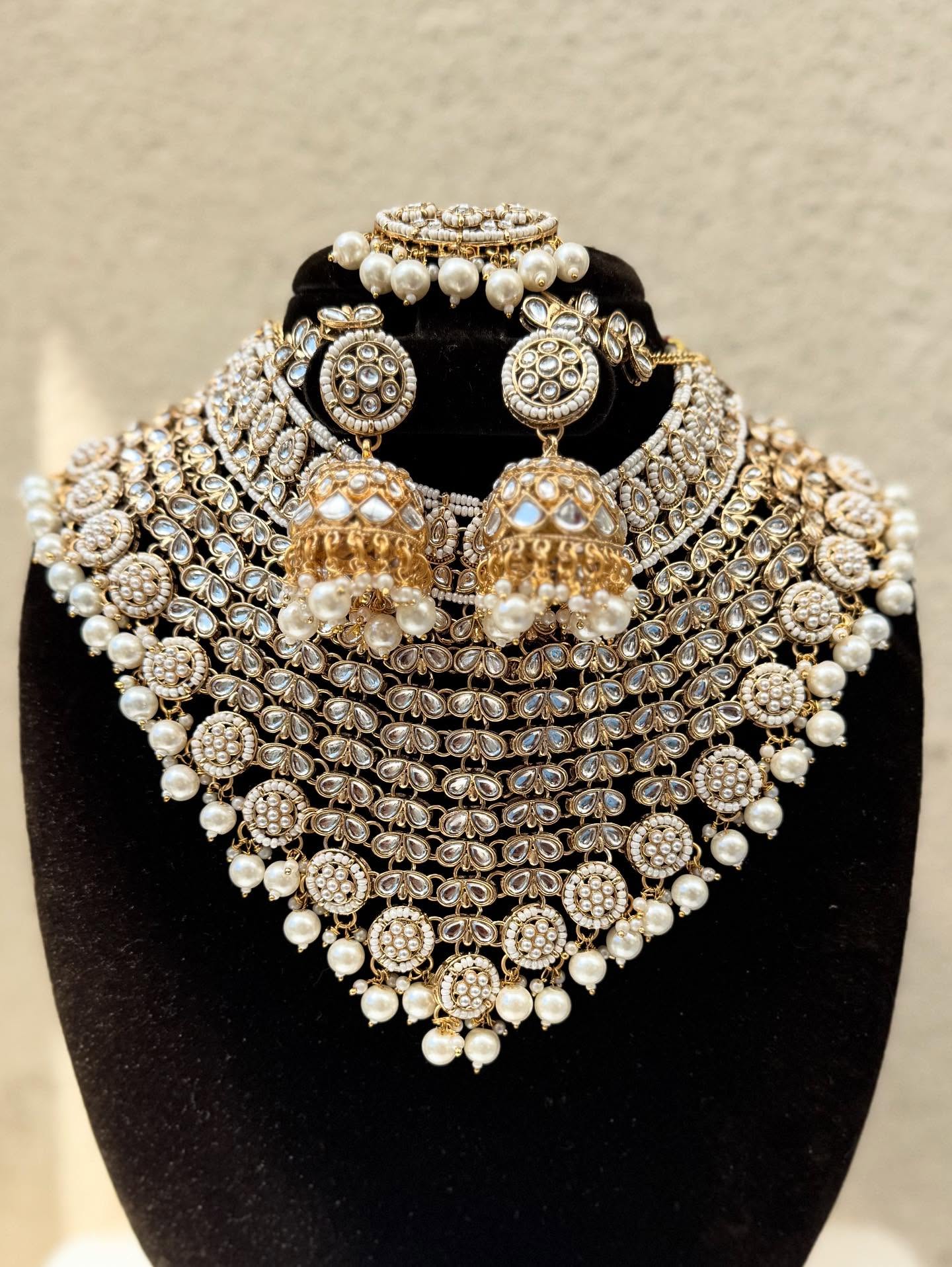 Order ➡️ desipalace.fr
#bridaljewelry#tamil#desi#parureindienne#indianbrides de