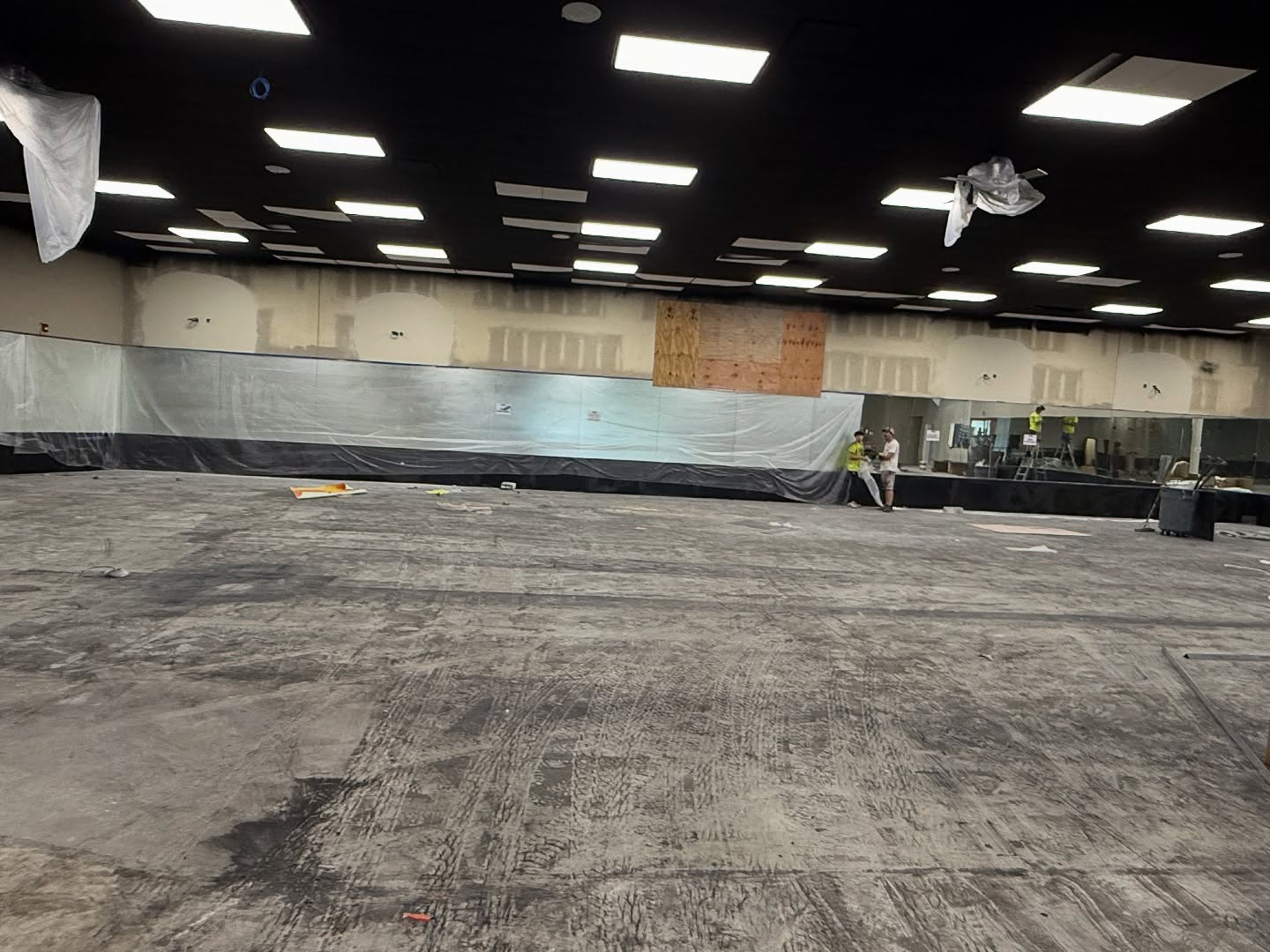 UFC project photos. Lot of progress has been made and we’re almost there. #chicagopainting #chicago #guardianpro #chicagocommercialrealestate #largebuildingprojects