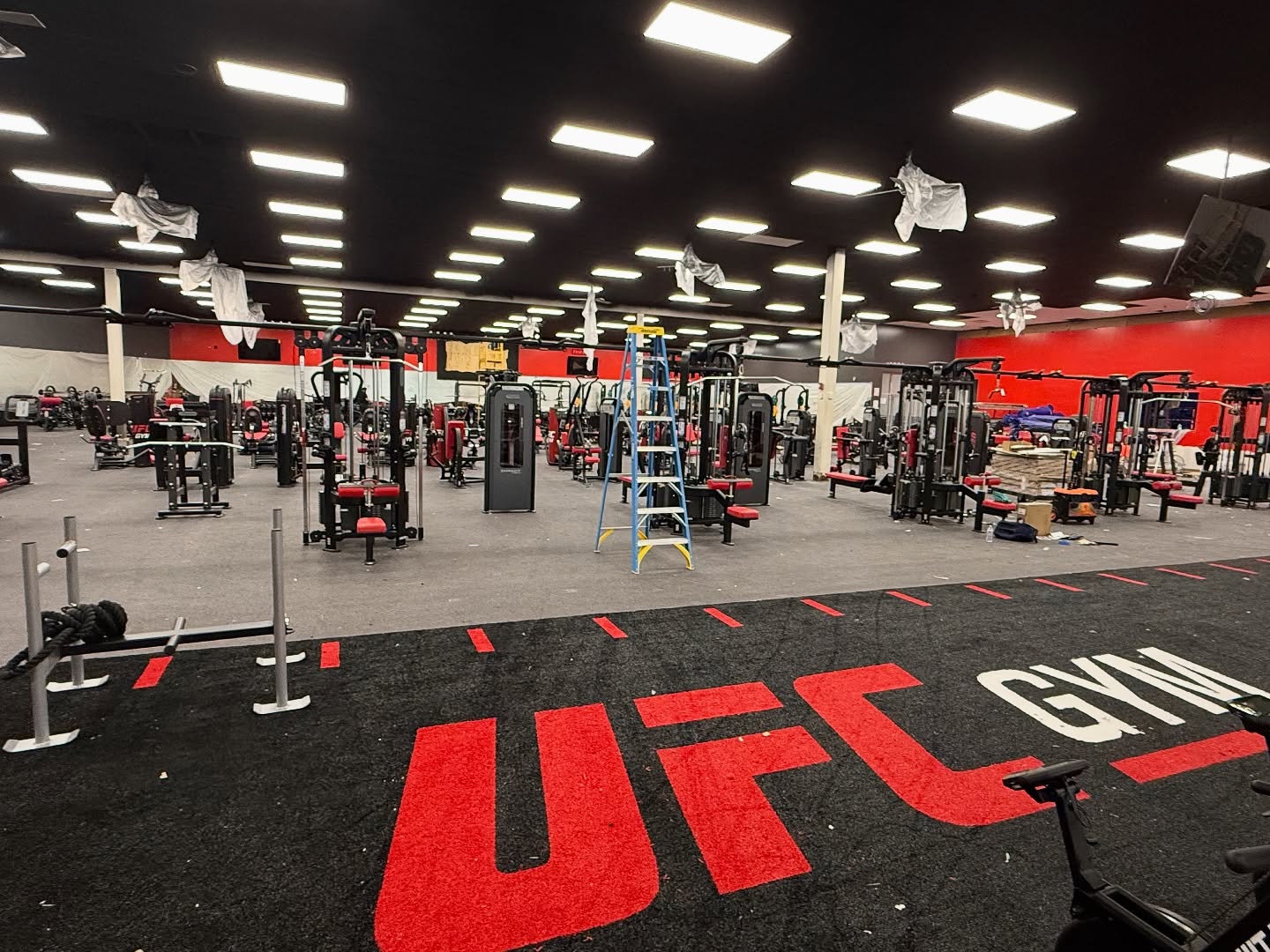Well over 50,000 SF, complete LA Fitness renovation for our client including greater Chicagoland. Been a fun and wild one. #guardianpro #commercialpainting #largebuildingprojects #chicago