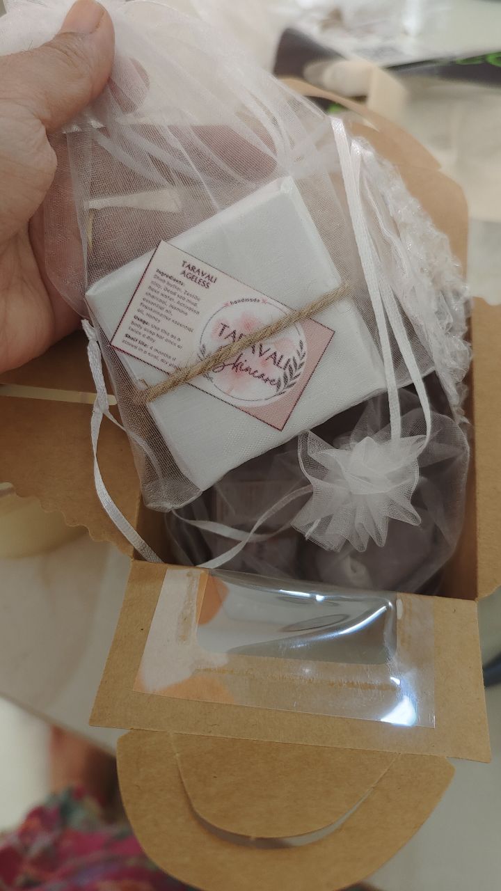 I put together a little care package for Antara @the_mulberrydesign today, and my heart is full.
We met just a few months ago, but the good vibes were instant, the kind where you just know you’ve found someone who gets it. We talk, laugh, learn, and push each other to grow in ways that feel effortless.
Antara is the founder of The Mulberry Design (@the_mulberrydesign), a multidisciplinary design practice that carries the same values I admire in her, thoughtful, intentional, and beautifully tailored to people and their stories.
Sending her this package felt less like gifting and more like honoring the connection we’ve built ♥️
Here’s to friendships that feel grounding, work that feels meaningful, and the joy of sharing pieces of ourselves with people who truly matter. ♥️
With gratitude,
Lakshita Bharath