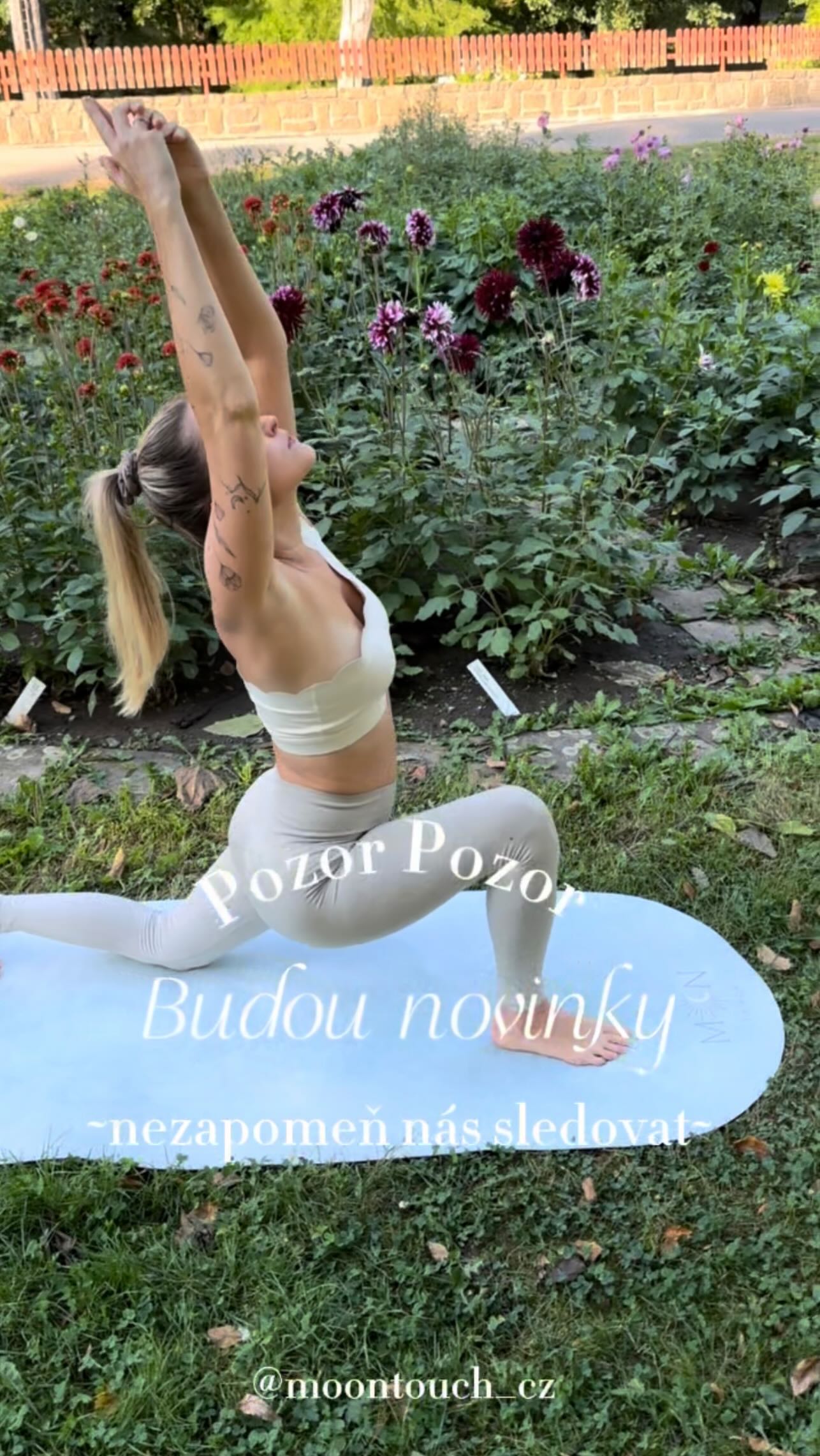🌞Léto s Moon Touch pokračuje!
Připravili jsme pro vás nové, živé designy jogamatek, které dodají vašemu cvičení šmrnc. Ať už se chystáte na jógu, pilates nebo jen relaxaci, naše barevné jogamatky vás budou inspirovat.
Brzy se dozvíte víc – nezapomeňte nás sledovat.🧘🏻♀️✨
#moontouchmatty #jogamatky #barevnédesigny #novinky #jogovepodlozky