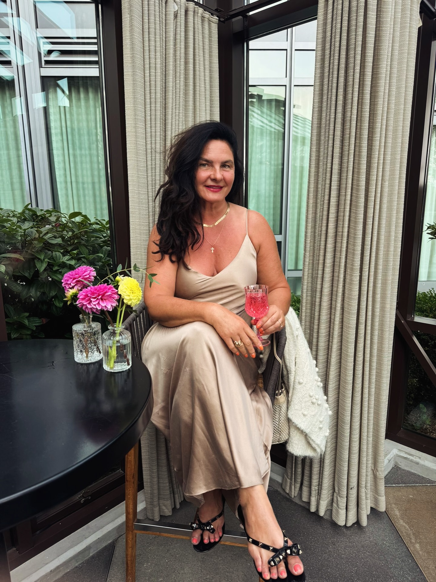 Happy birthday to @svetlanavikanova!! We wish you happiness and prosperity in your life! May all your dreams come true 🤩