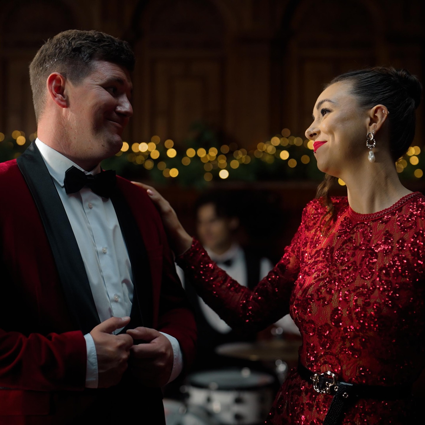 Shhhh, is it too early? We’re excited 🎄🧑🎄🥂
@lionislandmedia 
@manorbythelake 
#Tuxfizz #ukweddingband #barnwedding #cotswoldwedding #weddingmusic #firstdance #firstdanceinspo #ukweddingplanning #weddinginspo #weddingcover #romanticweddingmusic #firstdancesong #firstdanceroutine #weddingband #functionband  #weddingsinger #twia #bridalgown #weddingsdress #weddingdancefloor #weddingdances #weddingdancechoreography