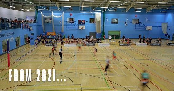 We’ve come a long way 🥹
𝟚𝟘𝟚𝟙
➡️ 14 teams (8 men’s, 6 mixed)
➡️ Over 150 players
➡️ <50 spectators
𝟚𝟘𝟚𝟝
➡️ 46 teams (14 men’s, 32 mixed)
➡️ Over 600 players
➡️ 1,000+ spectators
The men’s & mixed netball scene has come a long way, and we’re not slowing down any time soon 😎
What’s your favourite memory from Nationals over the years? Drop it in the comments below 👇
#Nationals2025 #Netball #MensNetball #MixedNetball