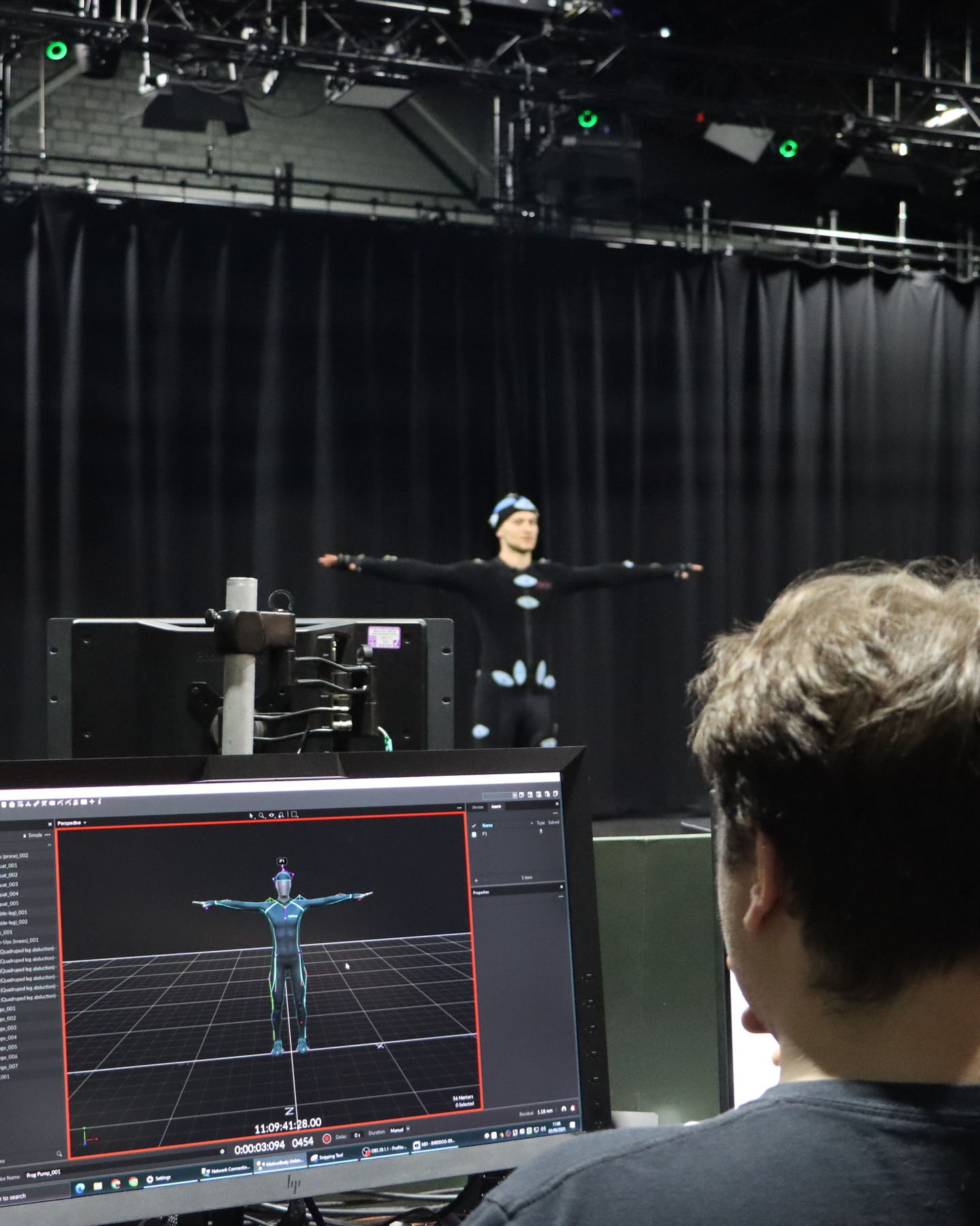 Time to get physical with Monty Simmons @movewithmonty! 💪
We’re happy to be supporting Monty with motion capture for an exciting upcoming project.
Instead of the standard 41 marker setup, we went with a 54 markerset, giving us more precision during data capture. And would you look at that beautiful t-pose!?
Follow @movewithmonty for more exercise tips and performance content. 🏃♂️
#motioncapture #mocap #exercise #fitness #training #health