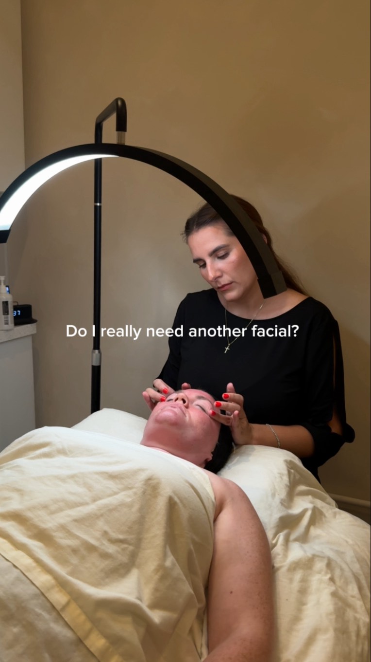 ✨ Do you really need that facial?
Yes… yes you do! ✨
September always feels like a fresh start — kids back to school, routines falling back into place, and the seasons beginning to shift 🍂
It’s also the time when our skin changes and our routines may need a little refresh. Don’t worry, we’ve got you covered 💆♀️
This month, take advantage of our Meso offer for the perfect post-summer glow ✨
Only £69 with Tyla (saving £31) or a course of 4x sessions with Lauren or Tyla (saving £60)!
Payment plans available on all courses 🤎
Click on the book now link on our homepage
☎️ 01483715001
📧 info@laurenelizabethmedispa.co.uk
📲 download our app Lauren Elizabeth Medispa
#skin #beauty #medispa #salon #woking #seasons