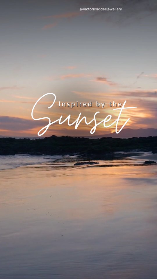 “There’s something magical about sunsets by the sea… the way the sky melts from gold into soft pinks and lilacs, with the last hint of blue lingering at the horizon. 🌊🌅
I always have time to stop and look at sunsets — they feel like little reminders to pause, breathe, and take in the beauty around us. ✨
I’ve been working on some new one-of-a-kind designs. The gemstones are carefully chosen to capture that fleeting moment of colour in the sky.
What gemstones would you choose to capture a beautiful sunset?? 💎
#sunset #jerseysunset #jerseyci
#handmadejerseyci #inspiredbythenature #handmadejewelleryuk #ilovesunsets❤️