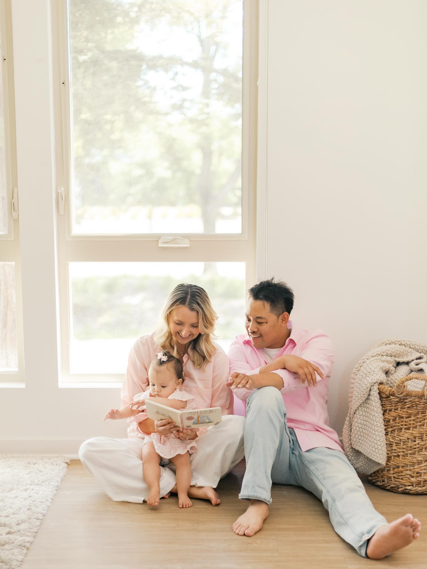 Thanks for being patient while I gently work my way back into this Instagram space!
Iāll be announcing fall minis next week, so keep your eye out or dm me your email if you want first dibs! They will be different this year, and Iāll have two price points! BUT will only be doing one day and spots will be first come first served, so youāll have to act fast!
Hope your day is as beautiful as this fam reading by this giant window š happy almost weekend!!
.
.
.
.
San Jose Family Photographer
In home session
Bay Area lifestyle photography
#sunnyvalefamilyphotographer #sanjoselifestylephotographer #sanjoseinhomephotographer #sanjosebabyphotographer #bayareaphotographer #southbayphotographer #lifestylefamilyphotographer #naturallightfamilyphotographer #losgatosfamilyphotographer #campbellfamilyphotographer #minisessions