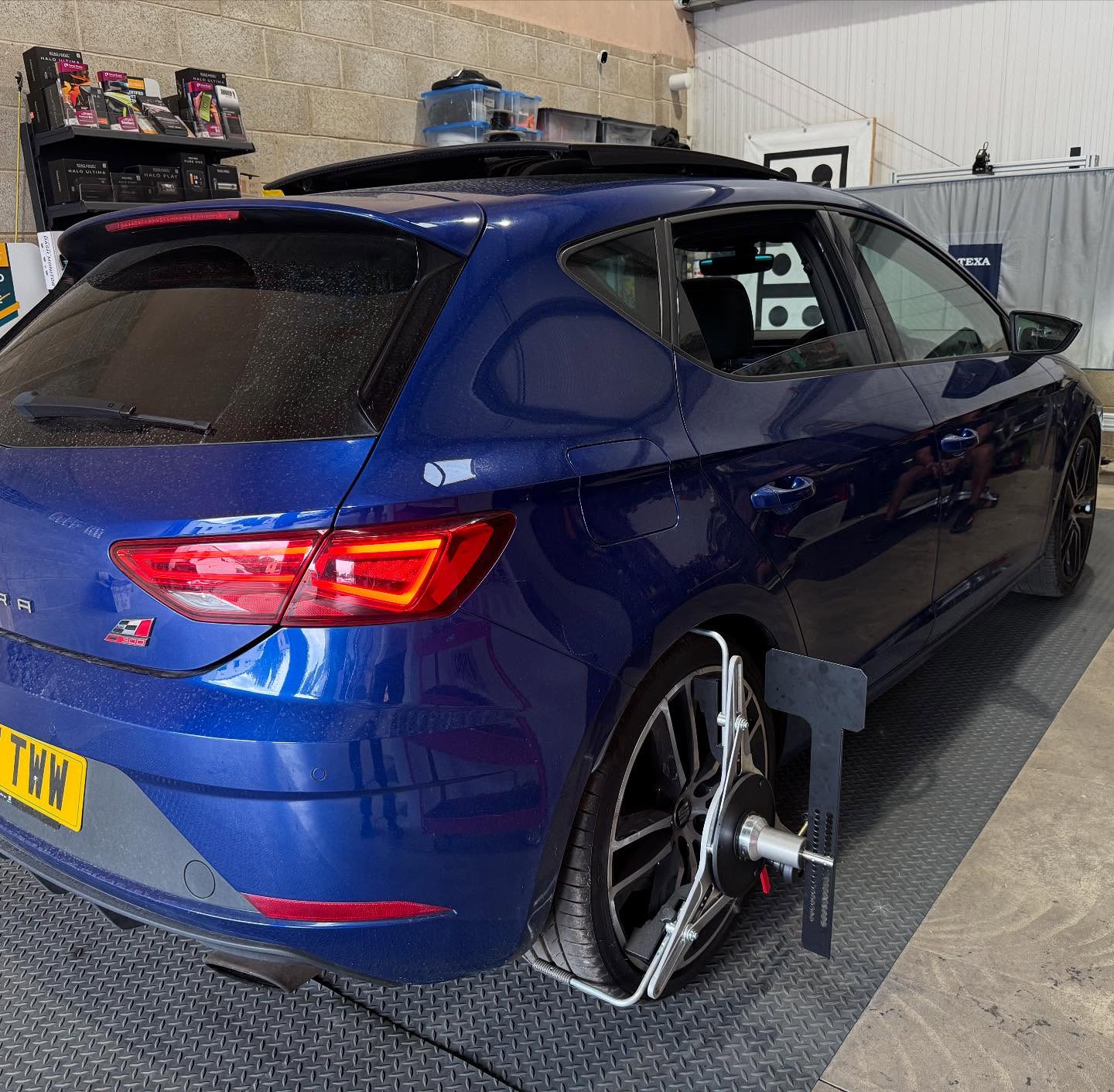 2017 Seat Leon Cupra in for ADAS Calibration on the Front ACC Radar
Why choose us?
✅ Certified Technicians with the latest tools
✅ Fast & Reliable Service
✅ Affordable & Transparent Pricing
💬 DM us for more info or to schedule your calibration today!
📍 Visit us in Dewsbury, West Yorkshire or call 01924 806785
🔗 Follow us to stay updated on all things ADAS and automotive safety!
#ADAS #ADASCalibration #VehicleSafety #vw #volkswagen #audi #seat #skoda #vag #radarcalibration #acccalibration #acc #AdvancedDriverAssistance #AutomotiveServices #CarCare #RoadSafety #CalibrationExperts #YourSafetyOurPriority