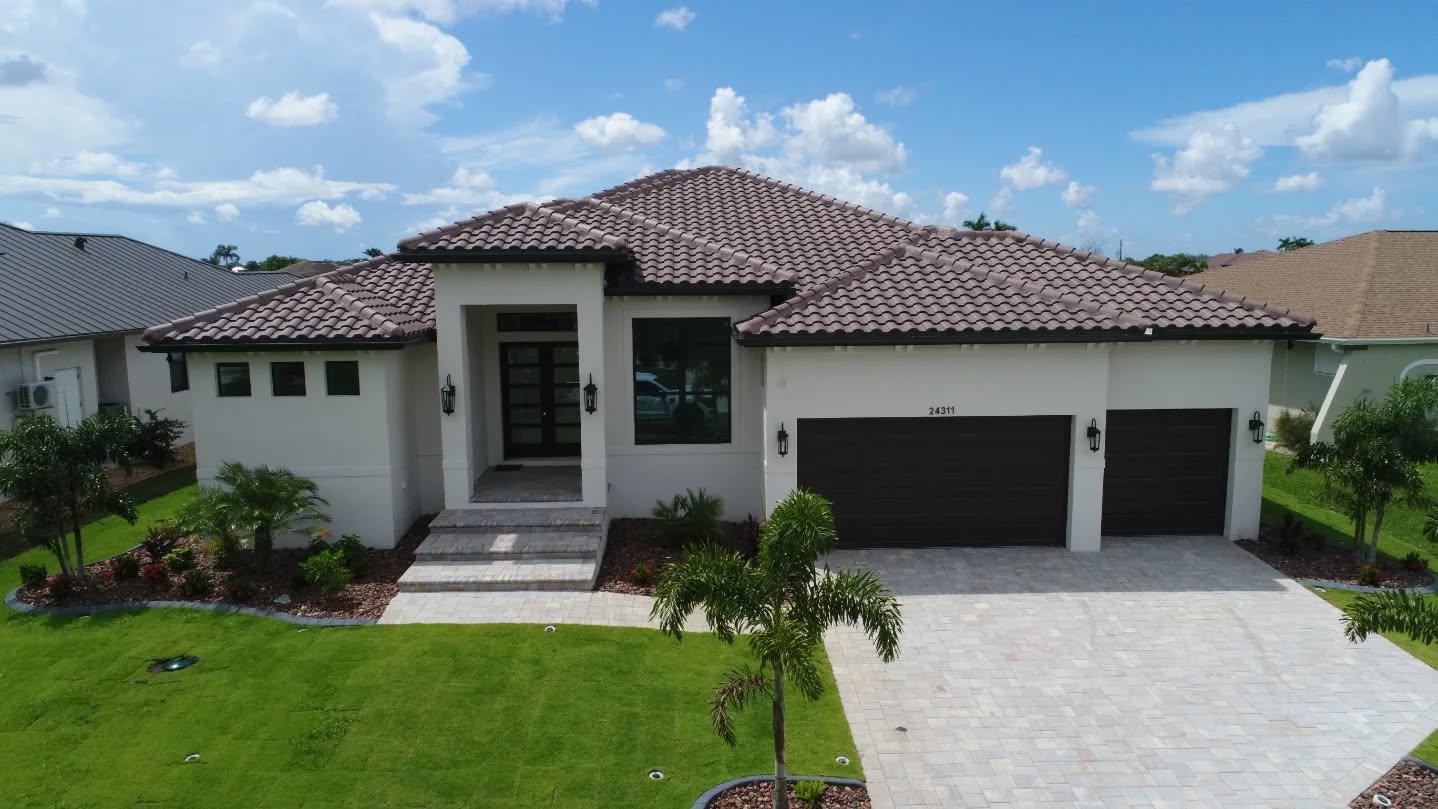 โจ Just Completed! โจ
Weโre excited to hand over the keys to this beautiful custom home ๐ก designed with modern details, open living spaces, and an outdoor area perfect for entertaining. From the elegant kitchen to the spacious great room overlooking the pool, every corner was built with quality craftsmanship and care.
#qualityhomesofpc #qualitybuilt #customhome #swflcustomhomebuilder #newconstruction #floridaliving #floridahome