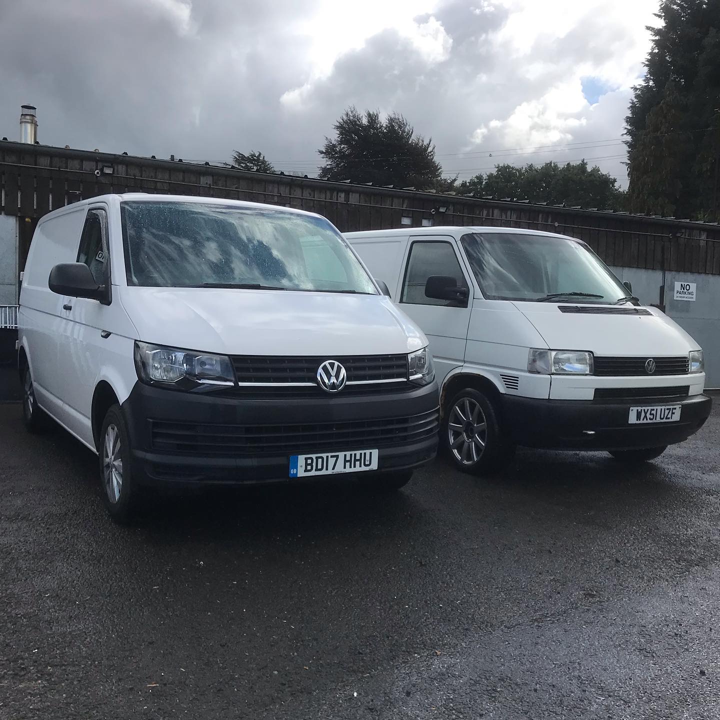 New van old van!
Sold the old van the other day after many faithful years of service!! A little sad to see it go, hopefully the newer workhorse will do as well!?? It is nice to drive and loving it already!
#vwt4 #vwt6 #workvan