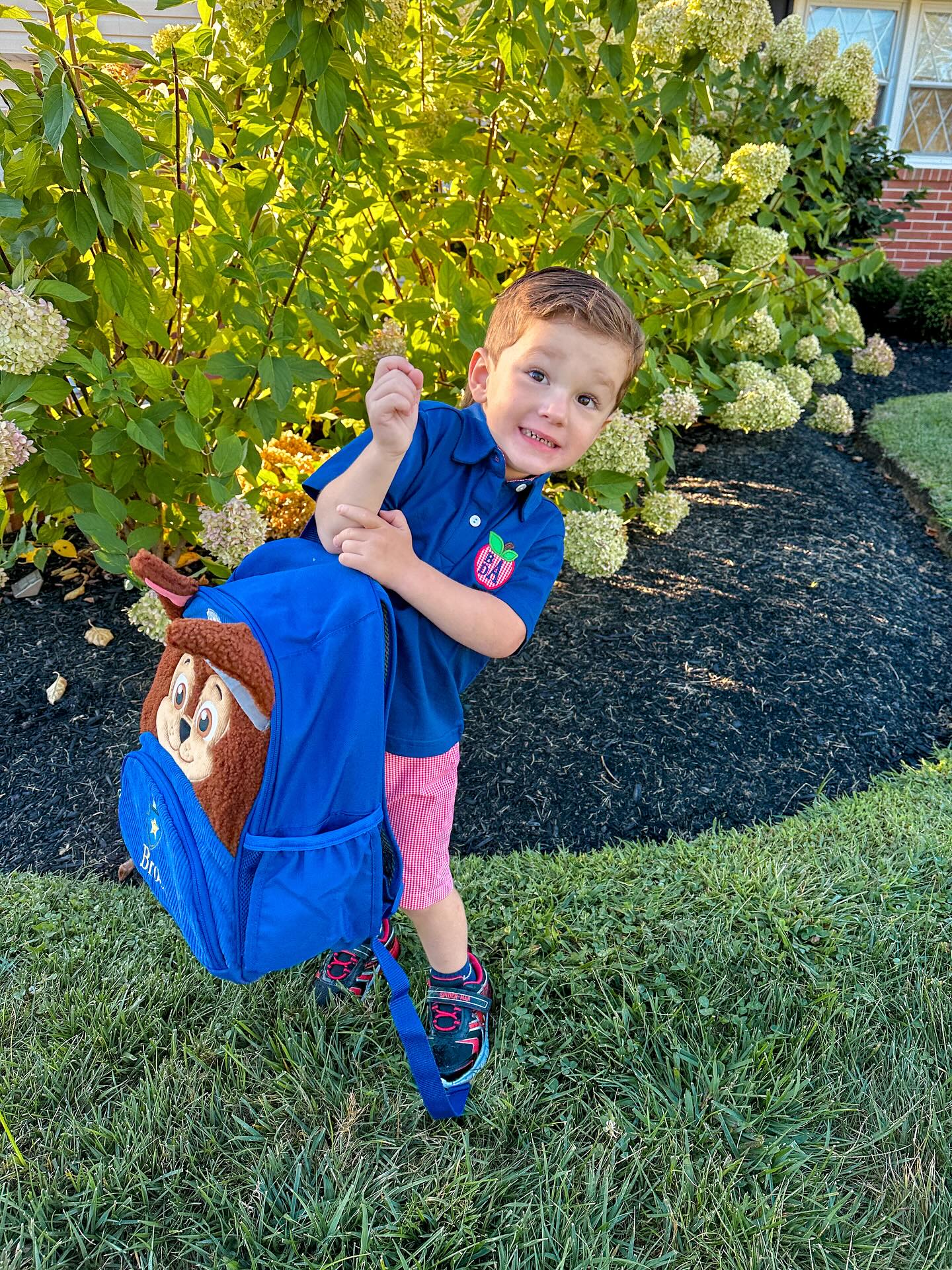 back to school!!! ❤️🖍️🍎 praying all of your babies have a safe and fun year too!!!