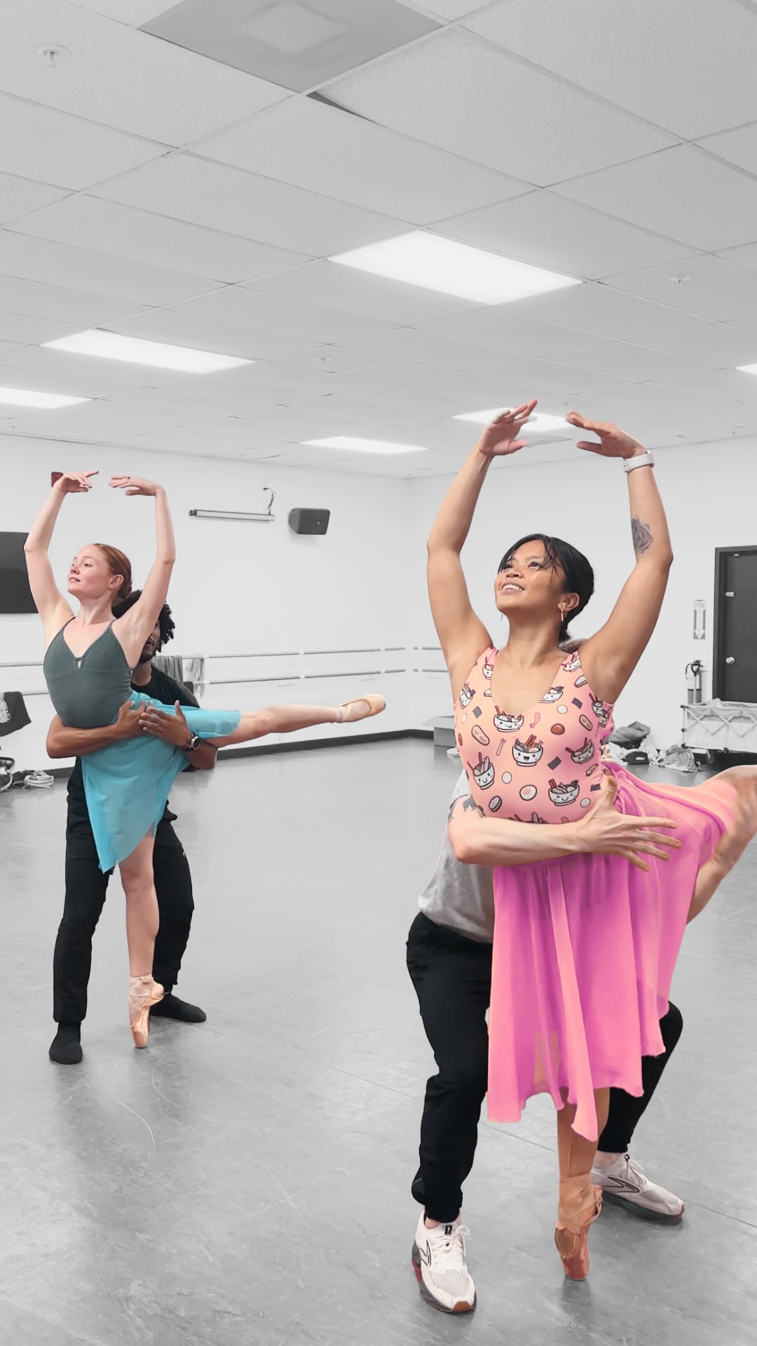 Week 2 Magic ✨🥹🤍 Working on bringing back “Divine Serenity” by @leilandrwc — we can’t wait to perform this in Sarasota Nov 14&15 during our season premiere, Encore. Tickets available now for in-person and digital viewing!’ Link in our bio @azaraballet #dancers #azaraballet #happy #dancing #ballerina