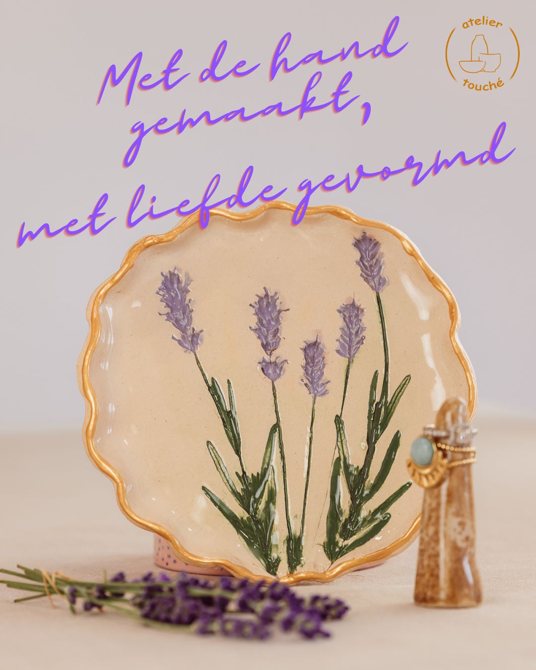 💛 Elk stuk uit ons atelier is uniek. Met de hand gemaakt, met liefde gevormd.
✨ Want dat is de magie van keramiek: geen twee stukken zijn ooit hetzelfde.
#handgemaaktekeramiek #artisanal #ambacht