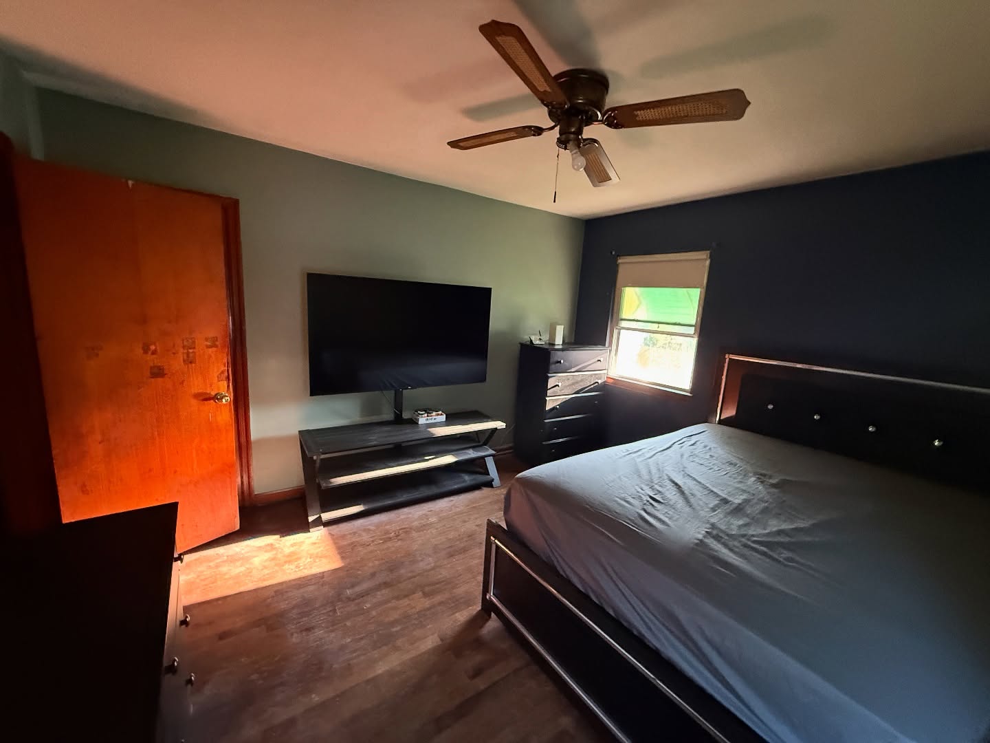 Great project in Gary for a sweet client. Helped them with colors and samples, patched large drywall hole, complete with accent wall. #guardianpro #garyindiana #painting #accentwall #northwestindiana #indianarealestate