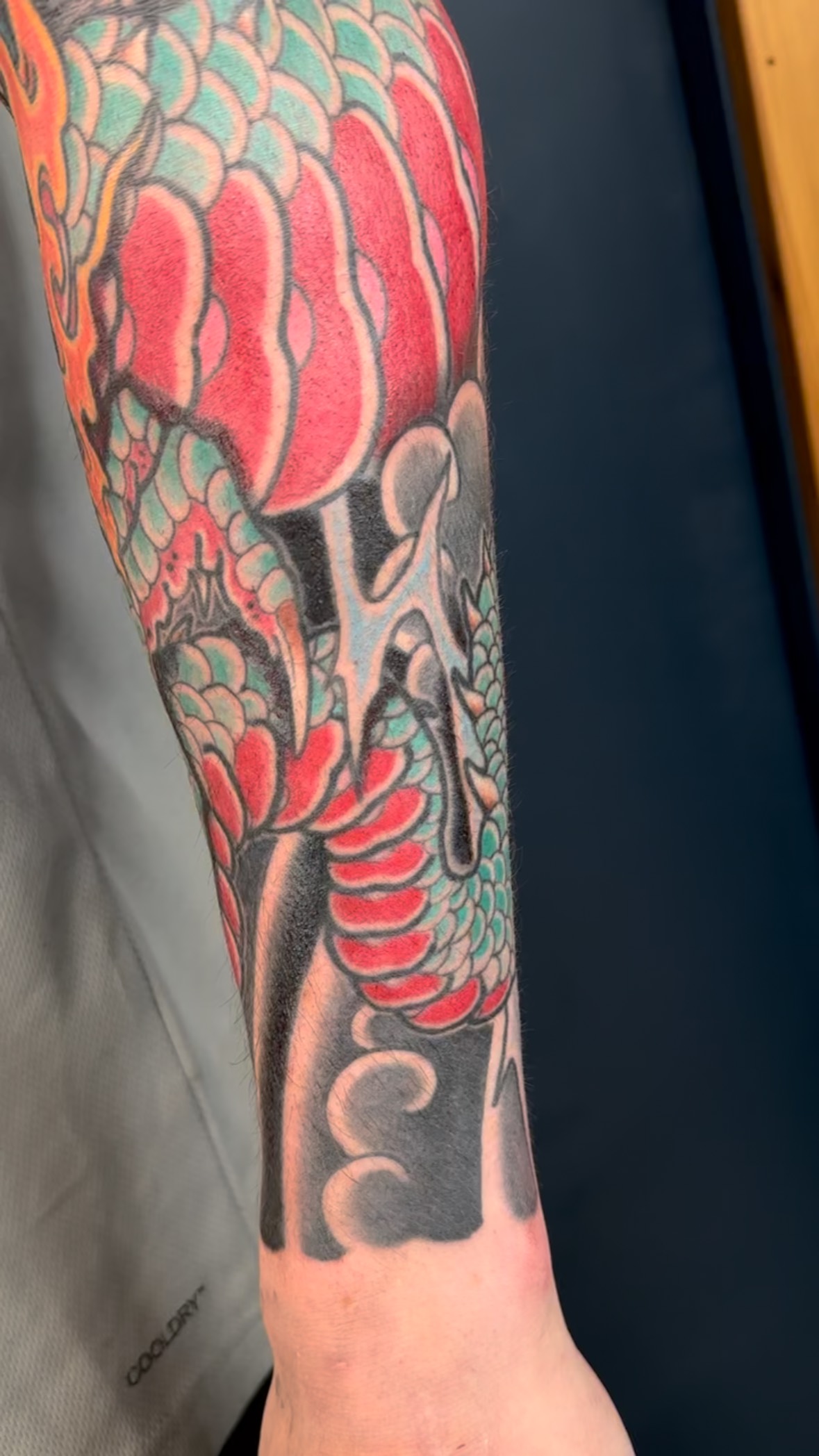 Sleeve complete by @adamcraft.tattoo
Cheers Hamish
New clients welcome - now’s the time!
Email: tattoos@thetattooedheart.co.nz
#tattoo #tattoos #tattooing #adamcraft #adamcrafttattoo #tattooart #sleeve #sleevetattoo #japanesesleeve #wabori #japanesetattoo #japanesetattoos #youtube #japanesetattooing #coveruptattoos #blacktattoos #bodysuittattoo #professionaltattoo #love #thetattooedheart #auckland #flash #newzealand #newzealandtattoo #getabodysuit #aucklandtattoo #irezumi #tattooflash #thetattooedheartnz
Walk-ins/Bookings - Custom/Flash:
(09)3792662
WE❤️TATTOOS!