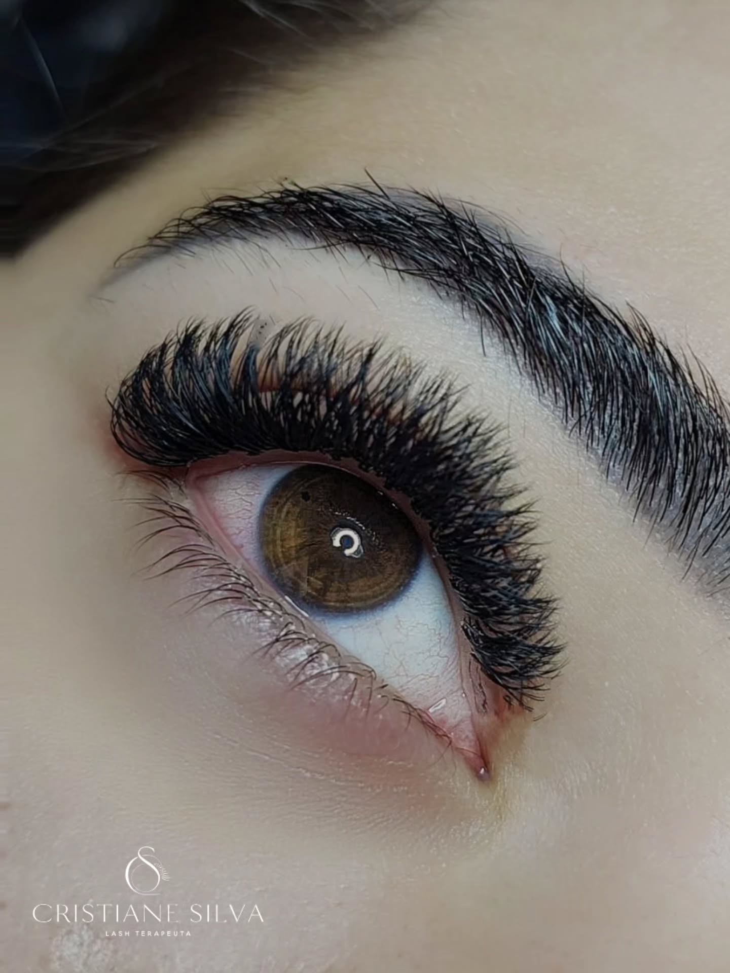 Close que fala por si só….
Volume, definição e acabamento perfeito.💖
#cilios #extensaodecilios #jardimbonfiglioli
#osasco #AutoestimaElevada #olharperfeito