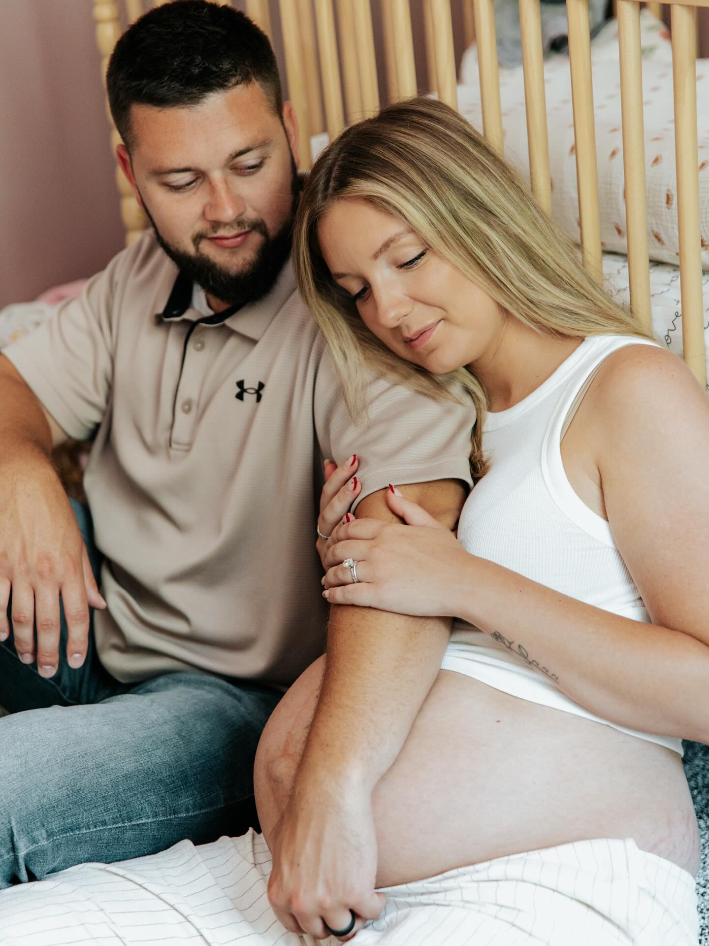 Jacob & Emily’s maternity photos 💗
A couple weeks before she was born! 🥹