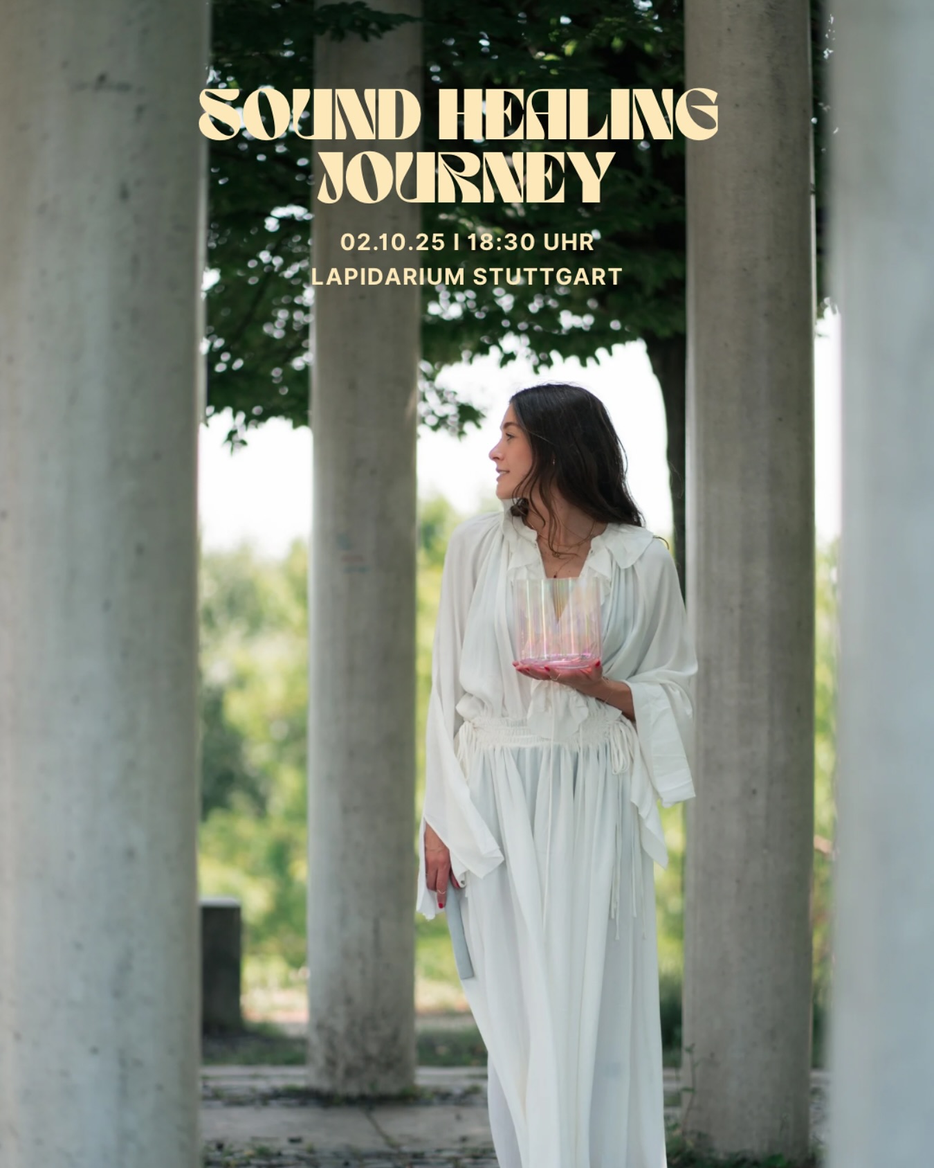 ✨ Soundhealing im Lapidarium ✨
ABGESAGT
Am 02.10.25 um 18:30 Uhr öffne ich den Raum für ein besonderes Erlebnis: sanfte Bewegung & ein Soundbath mit Kristallklangschalen, Sansula und Windspielen.
Ein Soundbath ist wie ein Bad im Klang – du liegst entspannt auf deiner Matte, während die Schwingungen dich umhüllen und in eine tiefe Ruhe tragen. 🌙
Ein Moment nur für dich, um loszulassen, zu spüren und zurück zu dir zu kommen.
📍 Lapidarium Stuttgart
🕊 Anmeldung: jasminhofer.de oder Link in Bio
Bitte bring deine eigene Matte, warme Kleidung & gerne ein Kissen oder eine Decke mit.
👉 Bist du dabei? Link zur Anmeldung und mehr Info in der Bio.
Photo by @janinegoebelfotografie 🦋