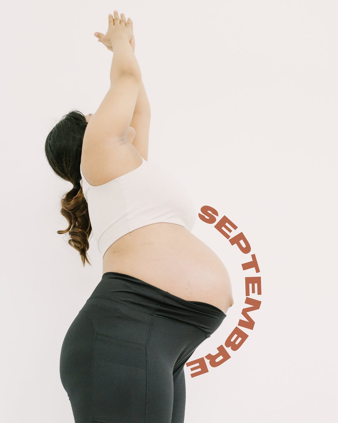 . EN SEPTEMBRE .
Retrouvez toutes les dates de mon activité en ce mois de septembre. Ainsi qu’un petit avant-goût d’octobre, avec une belle nouveauté!
Les inscriptions pour les cours de yoga et ateliers sont ouvertes dans les liens de ma bio.
Vous pourrez peut-être trouver également une petite place pour un rdv doula ou un soin 🙏🏽
Trop contente de vous retrouvez dès aujourd’hui! ✨🫶🏼