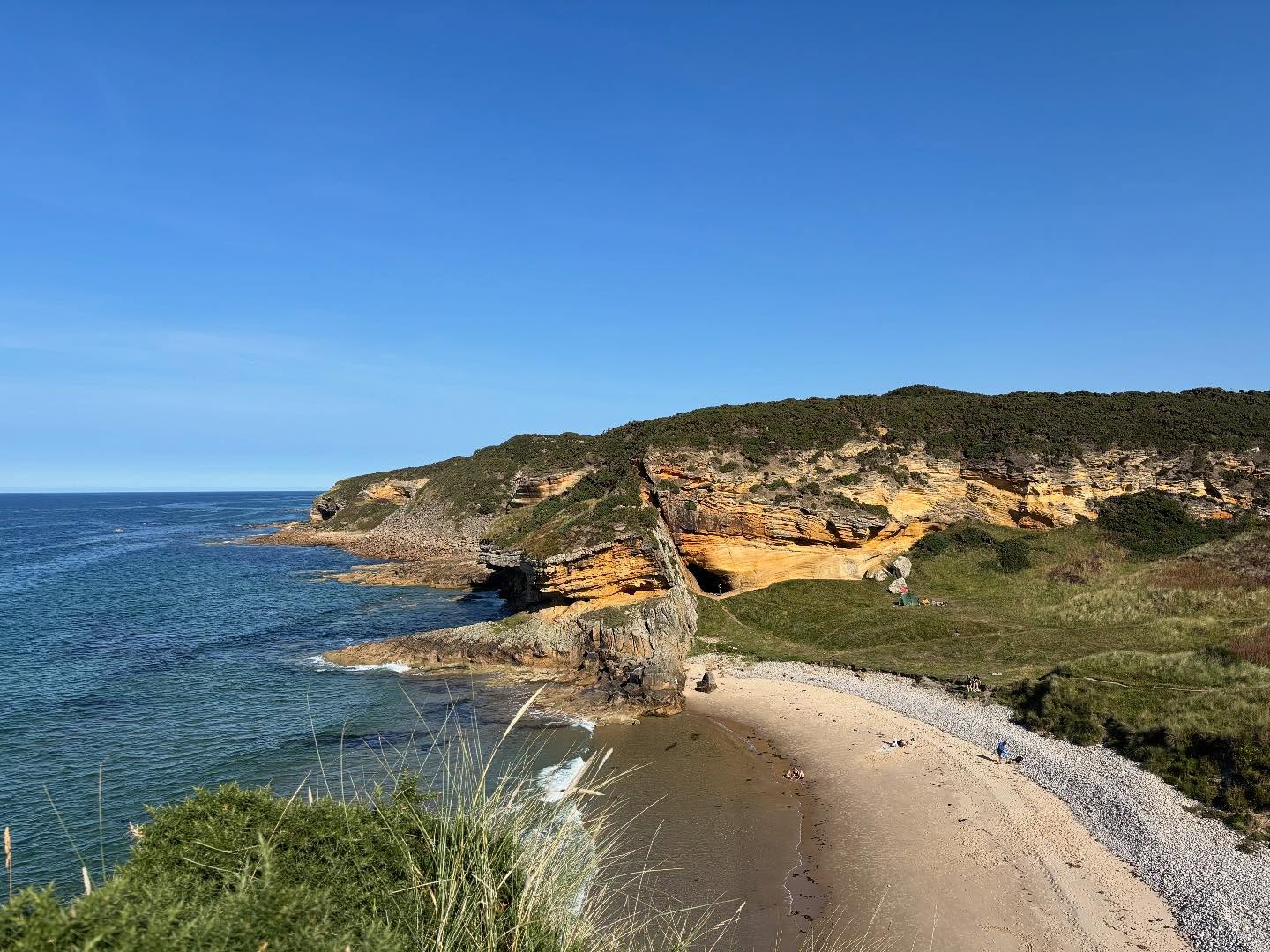A micro adventure just down the coast for a camp, swim, explore and reset…
Sometimes a simple night away in nature is all you need 🩷
#camping #wildcamp #explorewhereyoulive #explorelocal #visitscotland #beachcamping #sandbetweenmytoes #beachlife #adventureisoutthere #adventurewomen #wildwomen #sunset #caves #beach #wildswimming #beachyoga #leavenotrace #beachcleanup