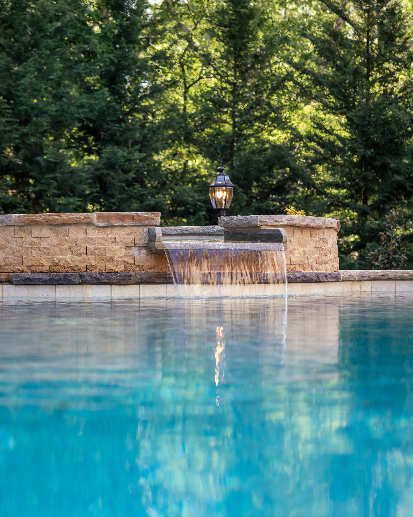 💦 Your backyard, redefined.
With a custom pool and spa, every season becomes a reason to gather. From summer swims to cozy winter evenings by the heated spa, your outdoor space transforms into an oasis where friends and family can connect, relax, and make lasting memories—all year long.
Because luxury living doesn’t stop when the seasons change. 🌊🔥✨
#LakeOconeeBuilder #LakeOconeePools #CustomPoolAndSpa #LakeOconeeLiving #LuxuryBackyard #RightAngleConstruction #LakeOconeeLifestyle #OutdoorLivingGA #BackyardOasis #BuildWithRightAngle #CraftsmanshipMatters #LakeOconeeCustomHomes #GreensboroGAHomes #YearRoundLuxury