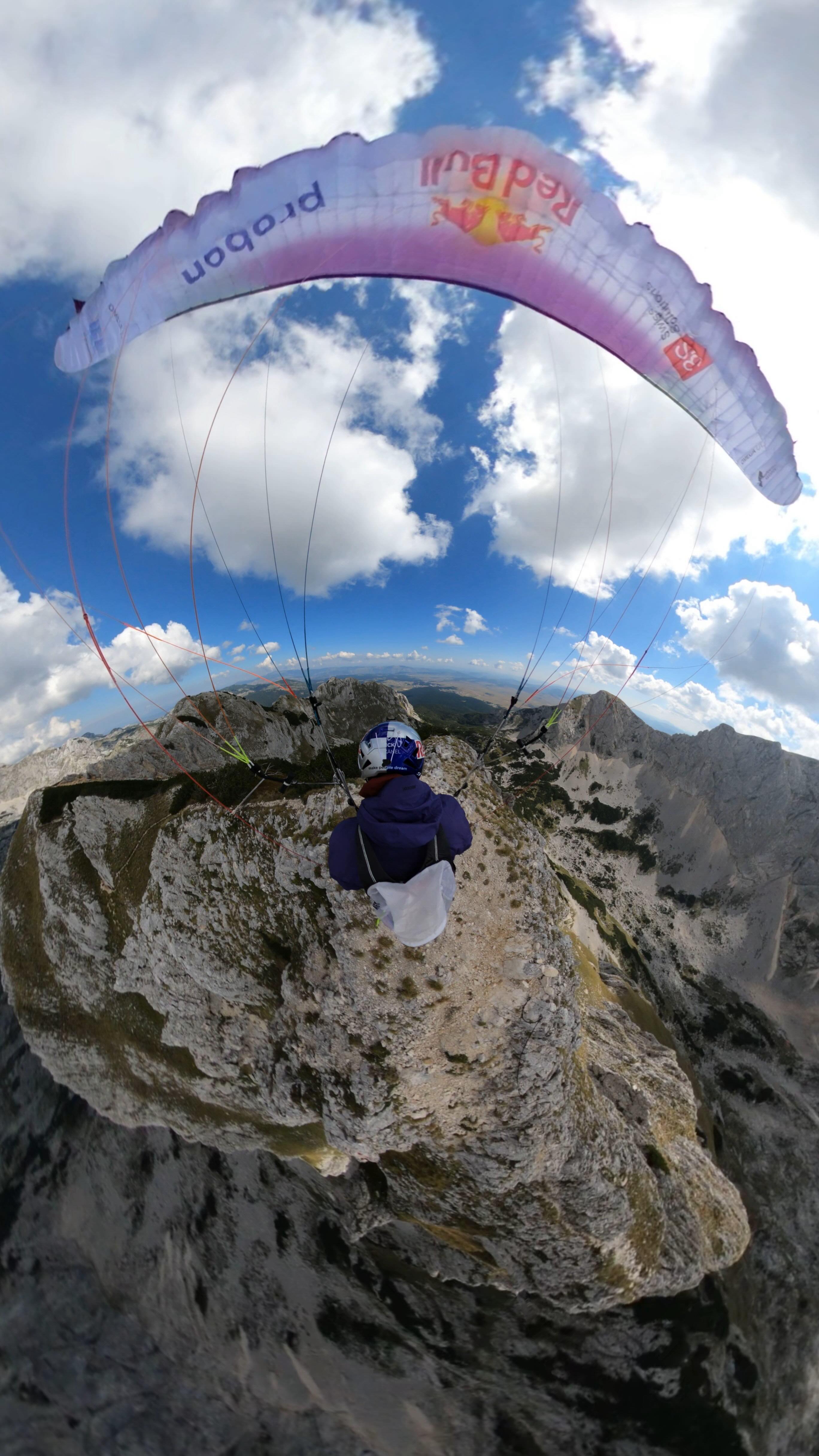 🎯 ➡️ ⛰️
@redbullswitzerland | @probon.ch | @3ssolarswiss | @ascona_locarno | @garagewenger | @advanceparagliders | @iem_ag | @blackyak_europe |@orbea | @raiffeisen_ch | @bruegger_keramik_ag_official | @julbo_eyewear | @oneday.swiss | @shv_fsvl | @axajungfrauregion | @leki.trailrunning | @xctracer | @muellersportgmbh | @expedint | @lurbelswiss
#makepeopledream #verleihtflügel #giveyouwings #probon #immerchlimehgäh #myasconalocarno #3SSwissSolarSolutions #Iem #advanceparagliders #blackyak #onedaycoaching #raiffeisen #julboeyewear #müllersport #xtracer #lurbelswiss #weareorbea #myorbea #expedint #exped #leki