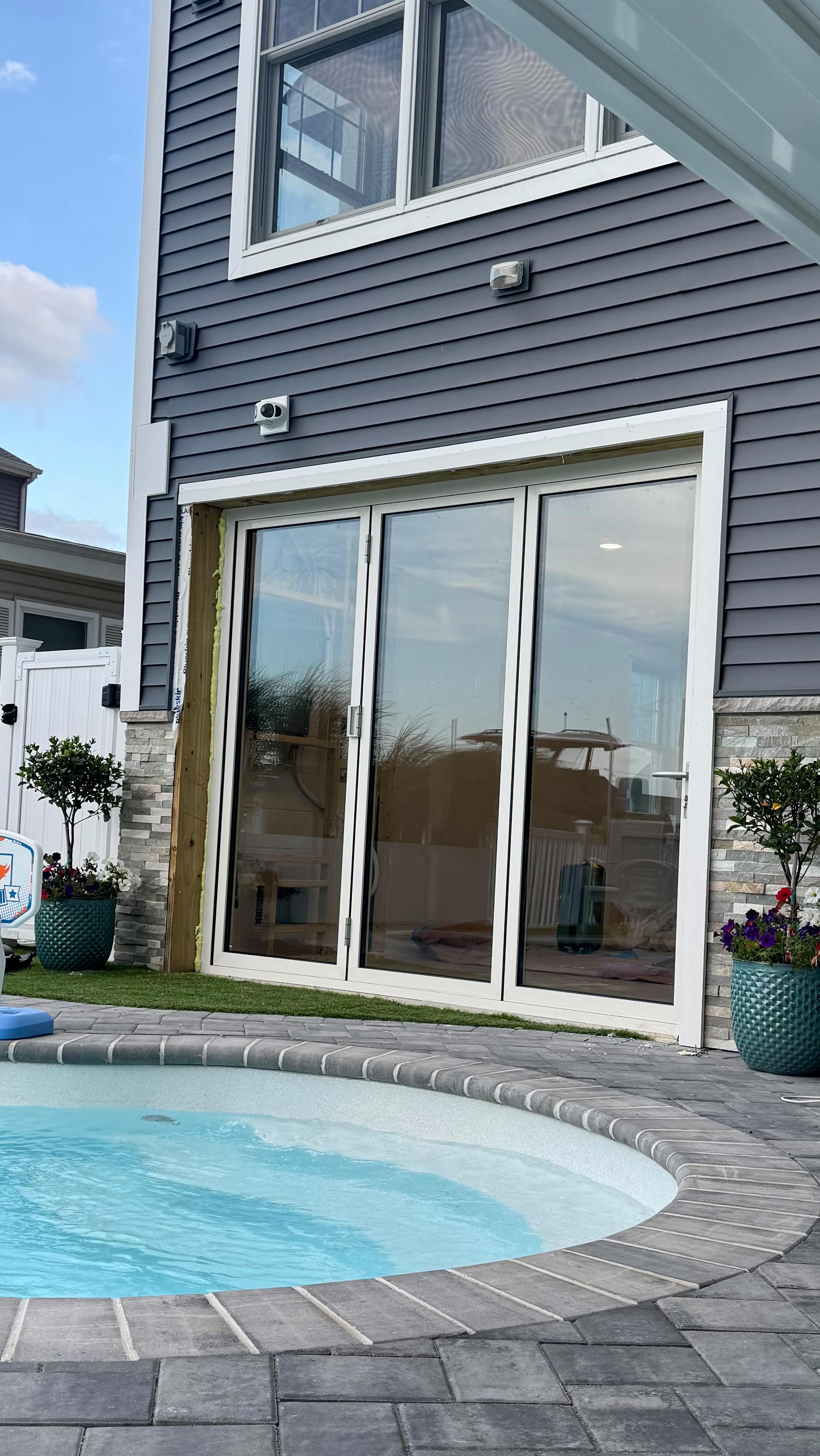 This is how you unlock your view.
We replaced a bulky overhead with a sleek aluminum bifold door, and the result speaks for itself.
✅ Indoor-outdoor flow
✅ Thermal break aluminum
✅ Clean, modern finish
This is how you unlock your view.
📞 (832) 696-3407
🌐 www.aluminumpatiodoors.com
#GarageConversion #BifoldDoor #AluminumDoors #ModernLiving #YourDoor #ViewUpgrade #IndoorOutdoorLiving #PatioTransformation #InStockNow