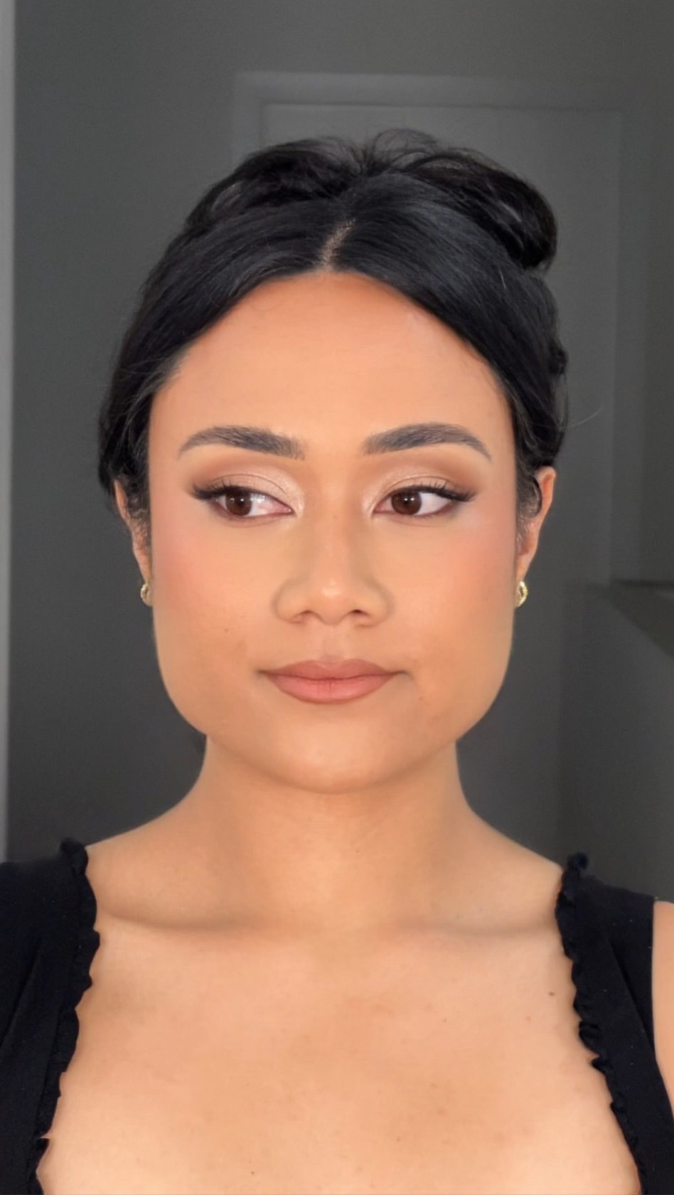 Create a killer smoky wing with this mini tutorial!
Bookings via website- link in bio
Lashes: @modelrocklashes salon edition espresso clusters in style 1
.
.
.
.
.
.
.
.
.
#makeuptutorial #makeuplovers #makeuptips #makeupeducator #makeupartistgoldcoast #goldcoastmakeupartist #goldcoastmua #muagoldcoast #goldcoastmakeup #makeupgoldcoast #brisbanemakeupartist #makeupartistbrisbane #brisbanemua #makeupideas