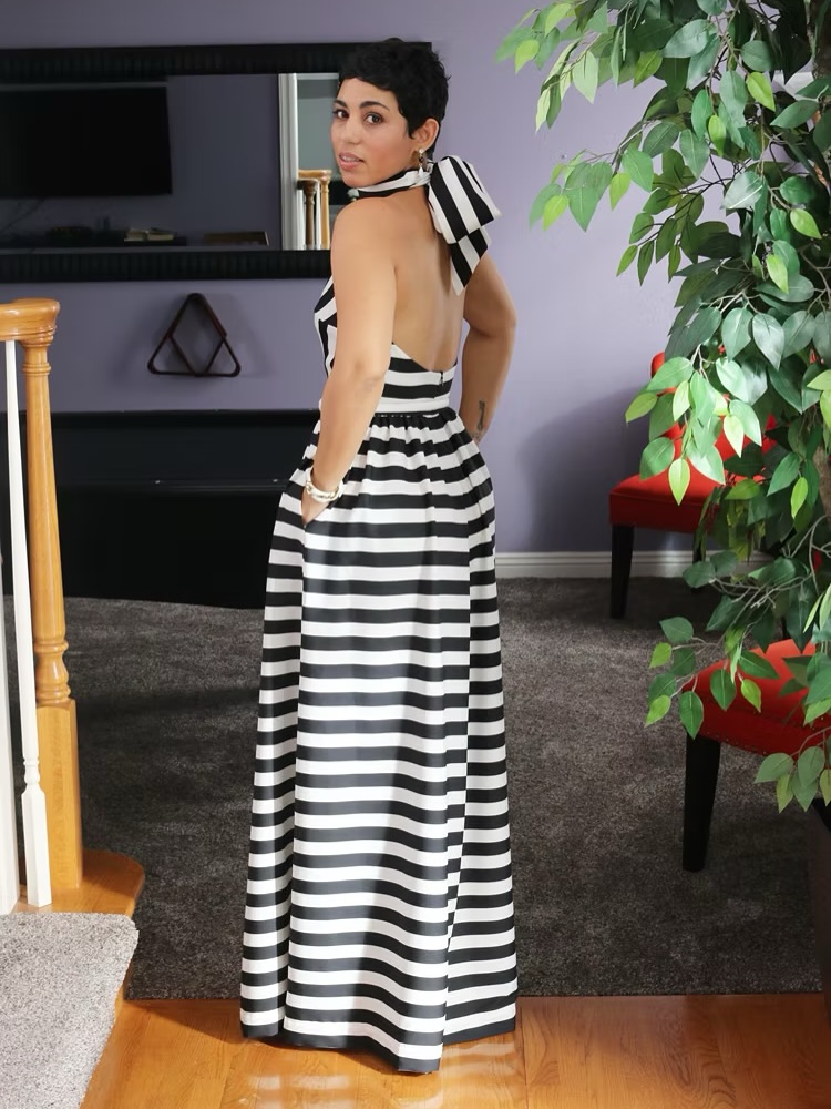 Was cleaning up my laptop files and found these old pics from one of Simplicity Patterns 🥰