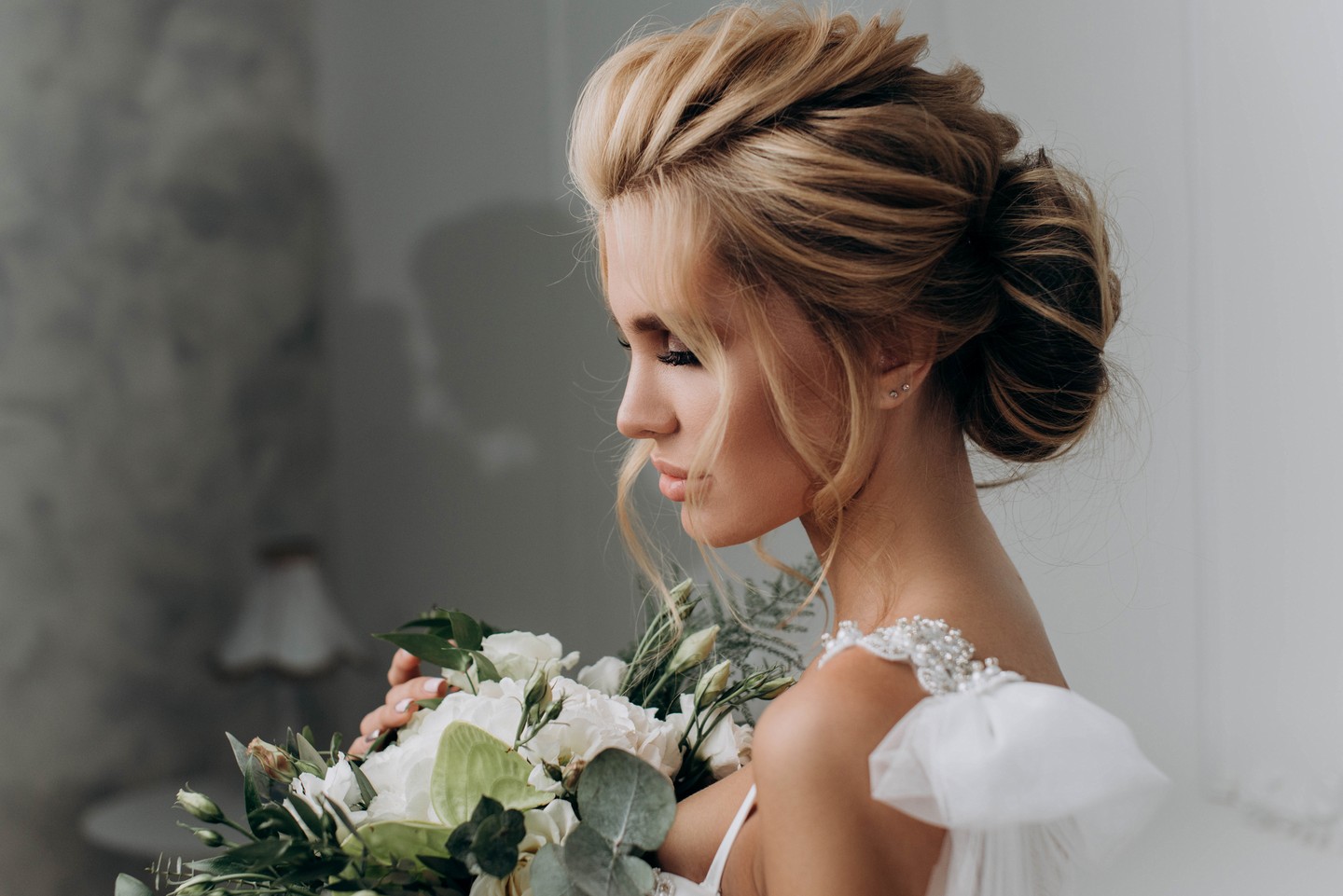 ✨ Ready to elevate your beauty game? At Louise Keane Make Up, we specialize in creating stunning looks, whether it’s for your big day or a special event! 💖 From bridal magic to media-ready glamour, we ensure you feel confident and radiant. Makeup lessons available. 🎨
Get in touch to book in!
#MakeupArtist #BridalBeauty #Dublin #Wicklow #EventMakeup #LouiseKeaneMakeup #BeautyGoals #Ireland