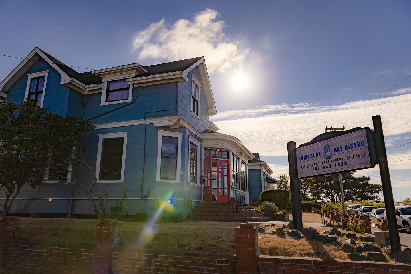 Photos from our Tapas & Terps event on Friday night, leading up to Cannifest weekend! It was a beautiful event — thank you to everyone who showed up.
NEXT UP ‼️🚨 The Headstash Bowl California Awards Party is coming to the Southern California coast! Join us October 25th, 2025 in LA for a night dedicated to the plant, the people, and the community.
In collaboration with the Golden Tarp Awards, we’ll be crowning winners in:
🔥 Indoor Flower
🔥 Greenhouse Flower
🔥 Rosin
🔥 Edibles
This oceanfront celebration brings together brands, judges, growers, makers, and the community for one giant sesh. Powered by CANNIFEST, the Headstash Bowl is more than just a competition—it’s your chance to connect, celebrate, and party the night away.
✨ Tickets, booths, and sponsorship opportunities are still available—get involved now! Head to our website, fill out the form, and our team will reach out with details.
21+ | Don’t miss your chance to be part of California’s premier canna community competition + awards party. 🌿🏆
~
Photos by @karlarivasphoto 📸