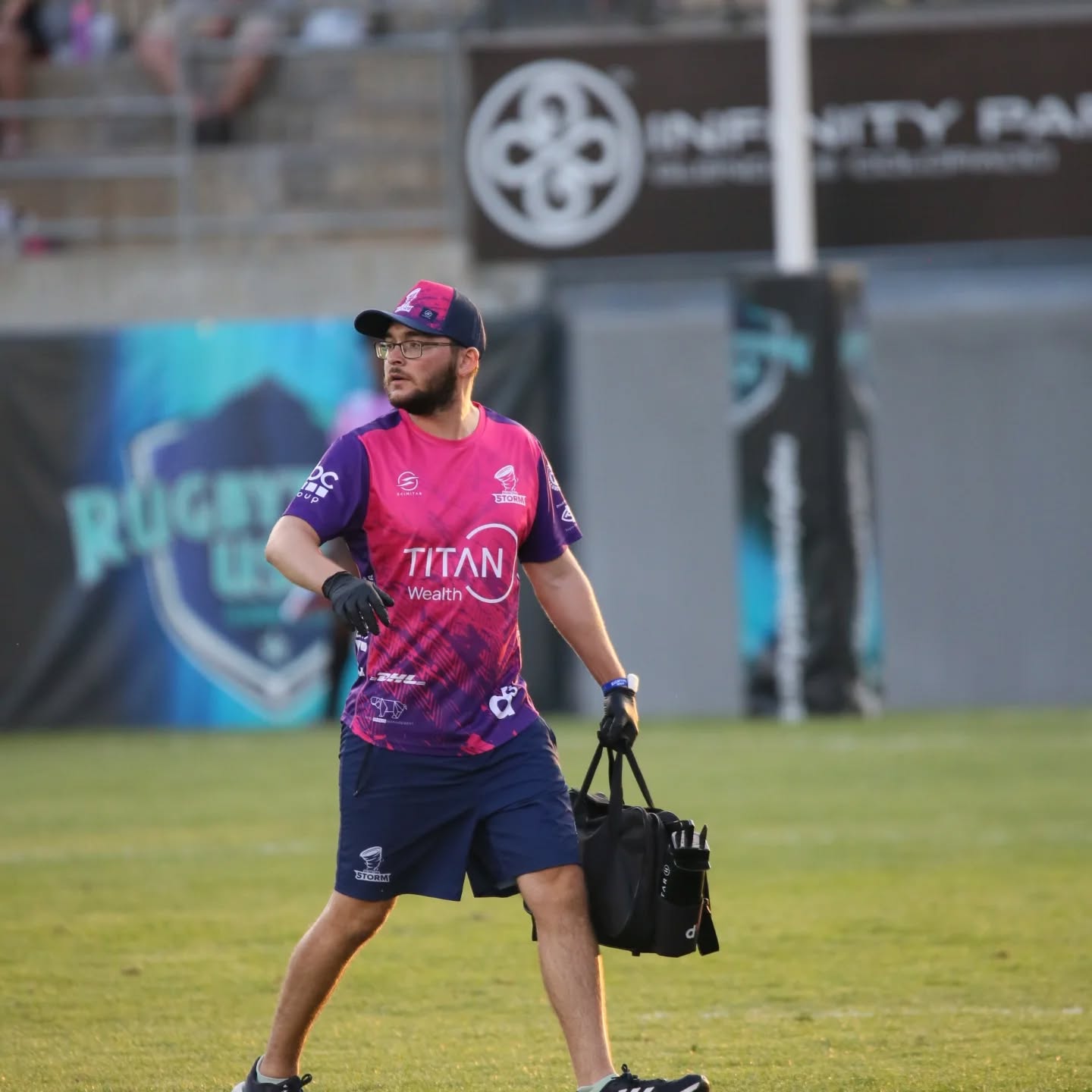 A very stormy summer with @scimitarstorm
β
οΈ London Floodlight 7s π¬π§
β
οΈ Geneva 7s π¨π
β
οΈ House of Hope 7s π¬π§
β
οΈ Rugbytown USA πΊπΈ