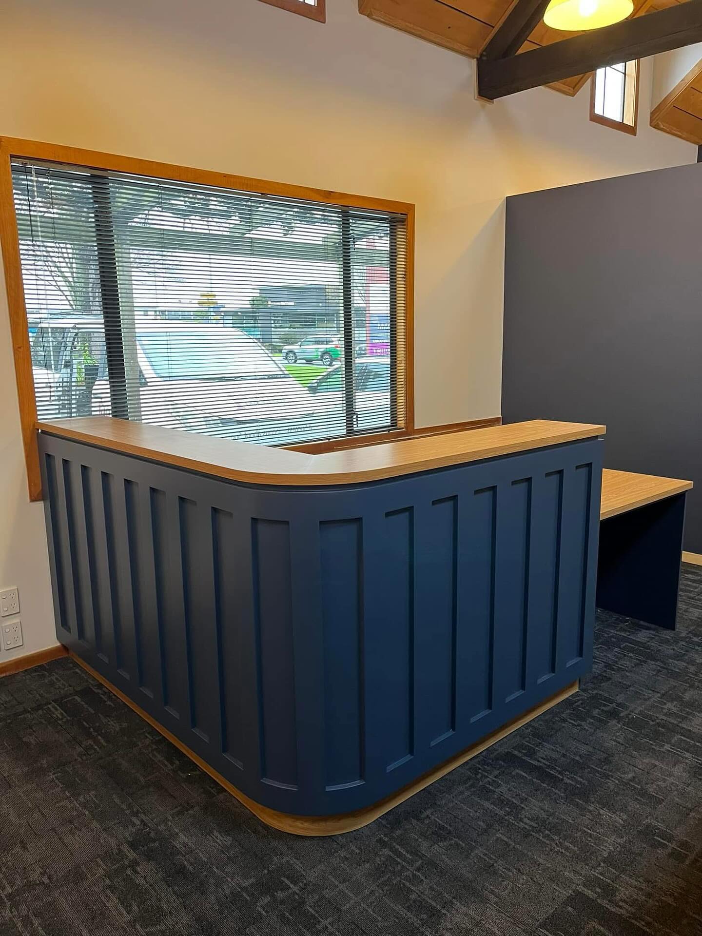 Another beautiful reception!
Manufactured in the bay, by our top team here at Polletts. Great job guys 👏