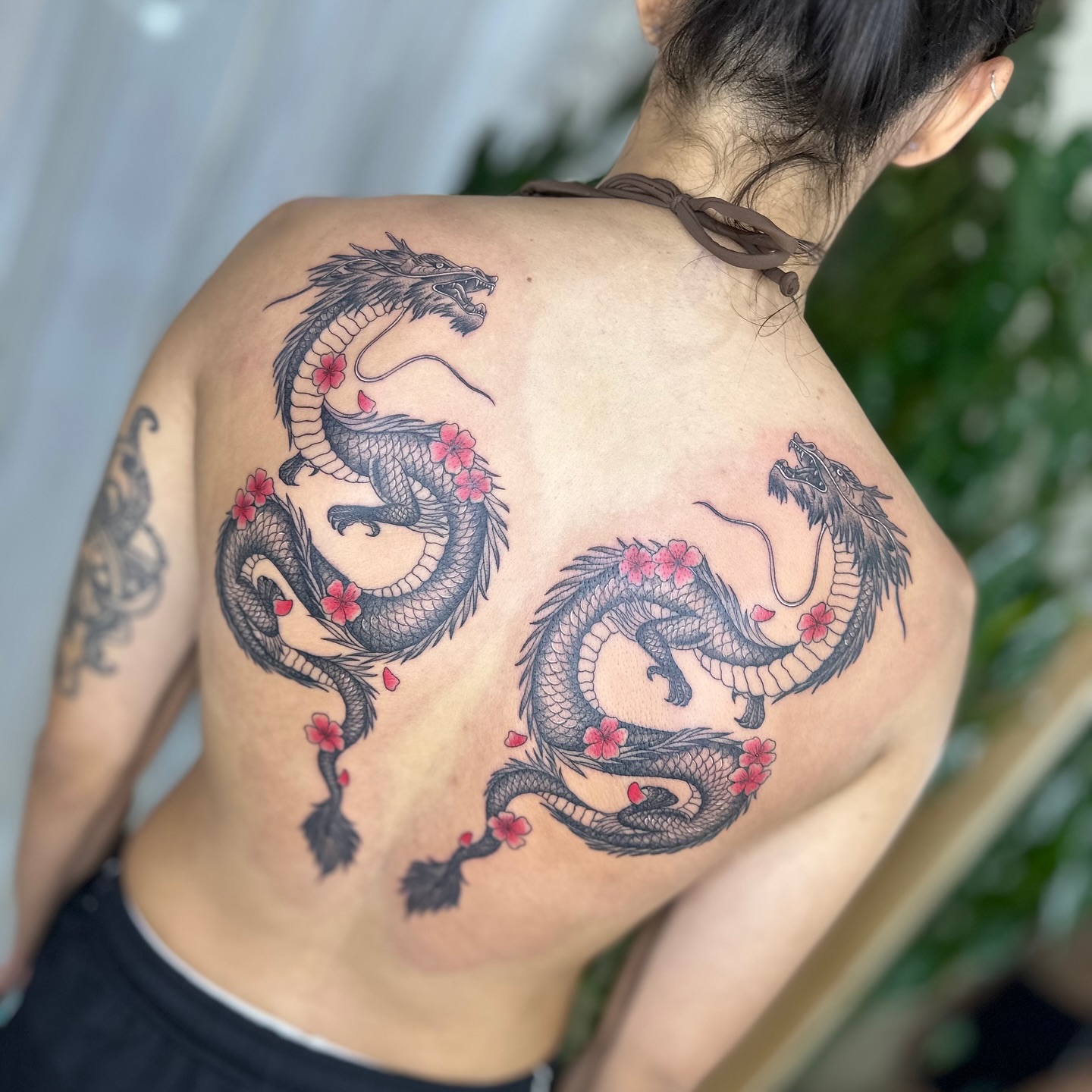 𝐉𝐀𝐏𝐀𝐍𝐄𝐒𝐄 𝐃𝐑𝐀𝐆𝐎𝐍 𝐓𝐀𝐓𝐓𝐎𝐎
𝐋𝐈𝐌𝐈𝐓𝐄𝐃 𝐒𝐏𝐀𝐂𝐄 𝐀𝐕𝐀𝐈𝐋𝐀𝐁𝐋𝐄
𝐃𝐌 𝐔𝐒 𝐅𝐎𝐑 𝐁𝐎𝐎𝐊𝐈𝐍𝐆