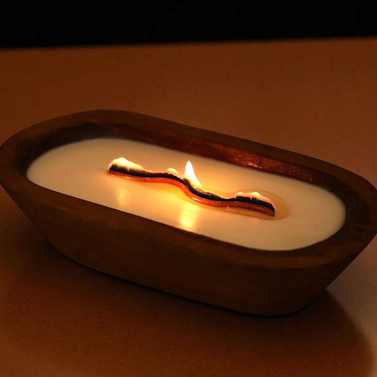 ✨ Imagine a cozy evening where the flame gently dances inside a rustic wooden bowl, filling your space with warmth and serenity…
🌿 Our wooden dough bowl candle is more than just décor — it’s a true ritual of comfort. Hand-poured with natural soy wax and finished with a crackling wooden wick, it brings the charm of a fireplace right into your home.
🔥 What makes it special:
• Handcrafted with love and care
• Rustic wooden bowl design — boho & timeless
• Long, even burn for hours of ambiance
• Wooden wick crackles softly, creating cozy vibes
Perfect for gifting or elevating your own home sanctuary ✨