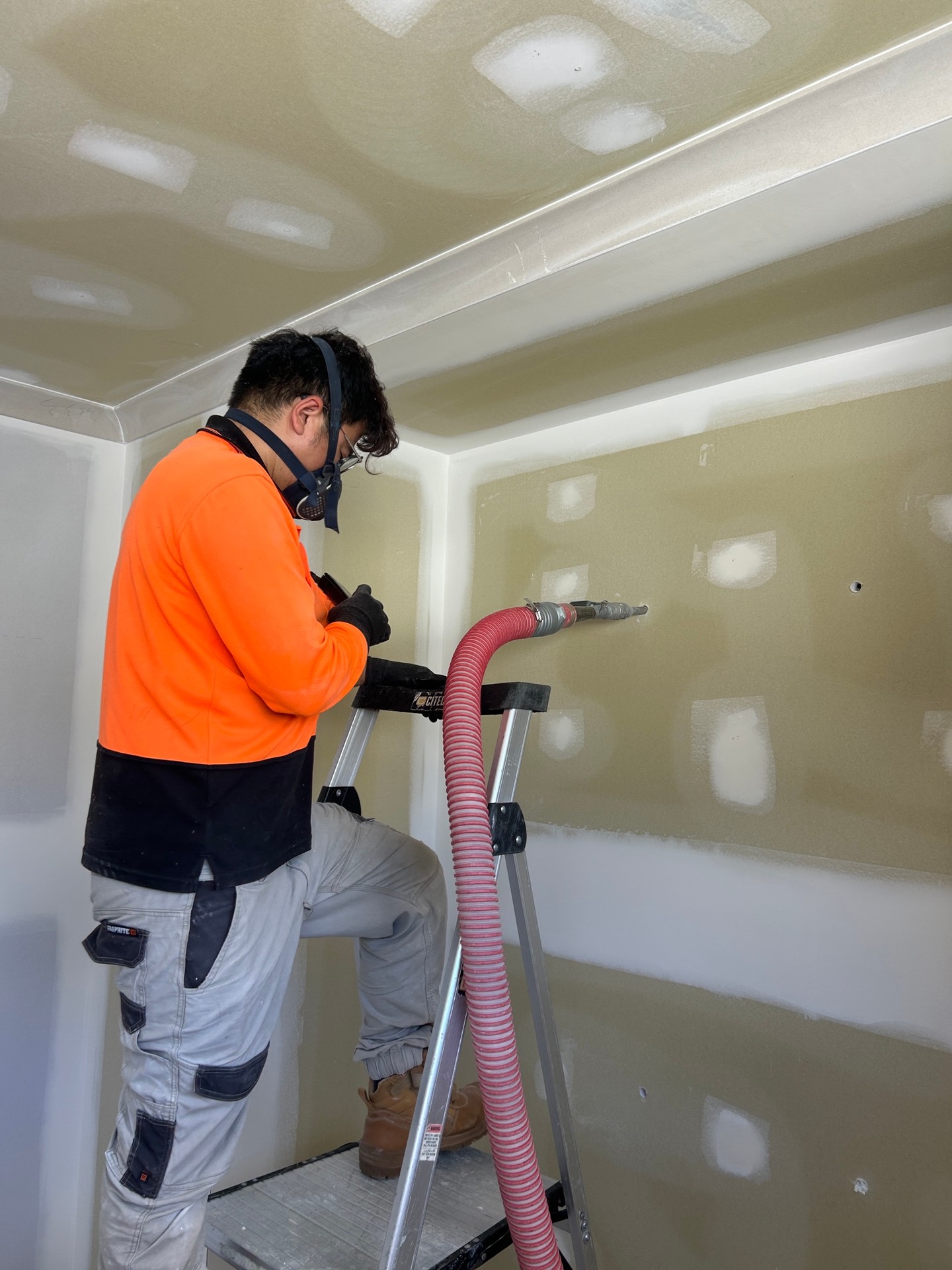 At Sydney Insulation, we understand that quality, reliability and efficiency matter on every build. That’s why we’re the go-to team for insulation services across NSW.
Why Builders Choose Us:
• On-time, hassle-free installs that align with your schedule
• Fully compliant with NCC energy efficiency requirements
• We work closely with you to meet project specs and deadlines
• Locally owned and trusted across NSW
Whether you’re framing up a new home, managing a multi-dwelling project or tackling a retrofit, we make insulation one less thing to worry about.
Get in touch today to discuss your next project – big or small.
📞 (02) 7233 1266
📧 info@sydneyinsulation.com.au
#EnergyEfficiencyGroup #InsulationSydney #InsulationSupply #BuildersChoice #KnaufEarthwool #Insulation #InsulationInstallation #CeilingInsulation #Knauf #KnaufInsulation #CavityWallInsulation #CavityWall #Supafil #EnergyEfficiency #HomeInsulation #SydneyInsulation #HeatPump