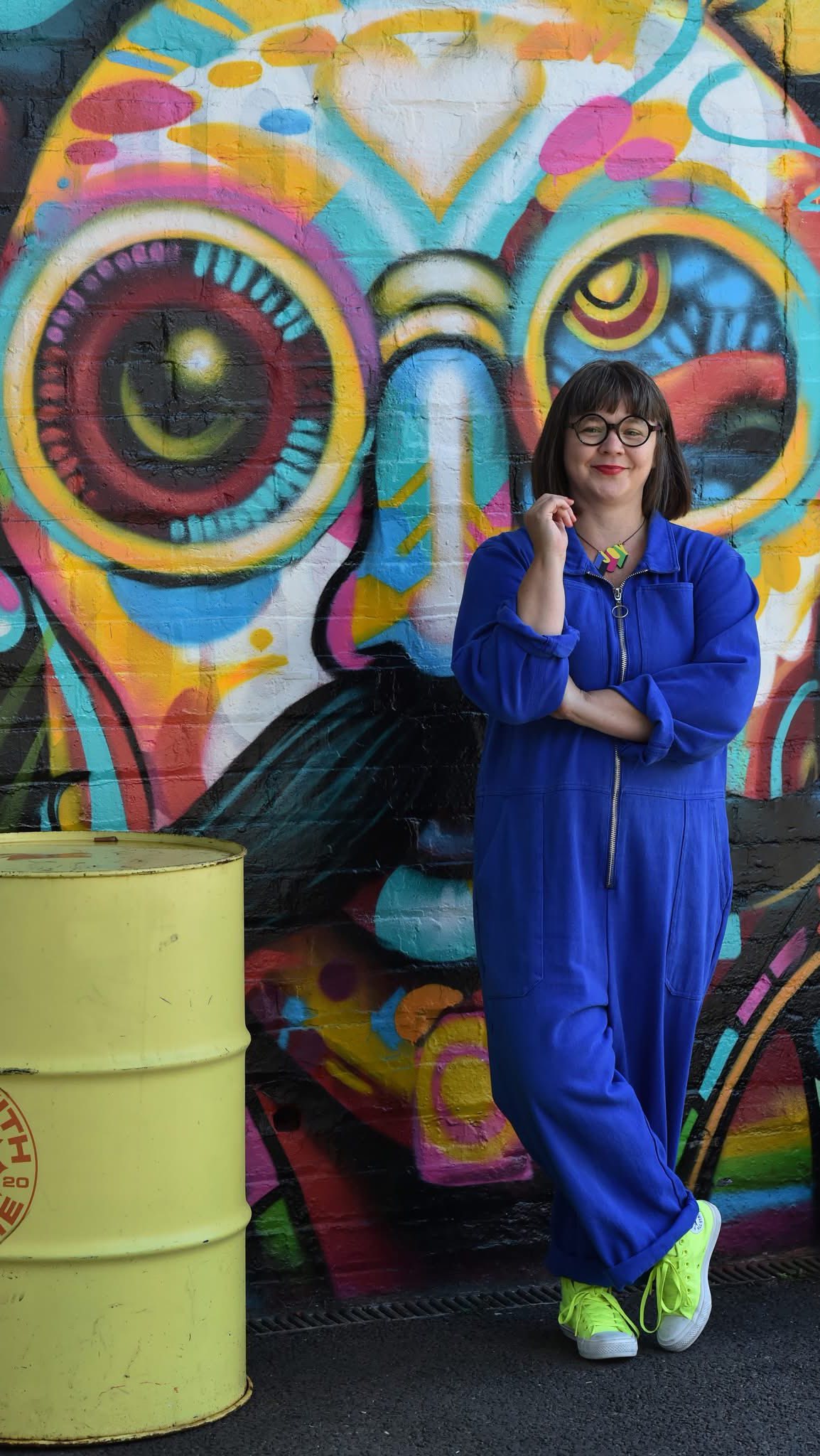 “All that matters is that you are making something you love, to the best of your ability, here and now.” Rick Rubin
Here & Now. The best place to be.
Another inspiring afternoon; working on something WE LOVE!
Creativity isn’t about perfection.
It’s not about formulas, likes, or algorithms.
It’s about presence.
It’s about pouring yourself into the moment, creating from love, and trusting that’s enough.
This is your reminder: stop waiting for the perfect time. The perfect time is now.
Go out there and find your colours!
Can’t wait to share more about this project SOON!
♥️🧡
@zoe_mobberley