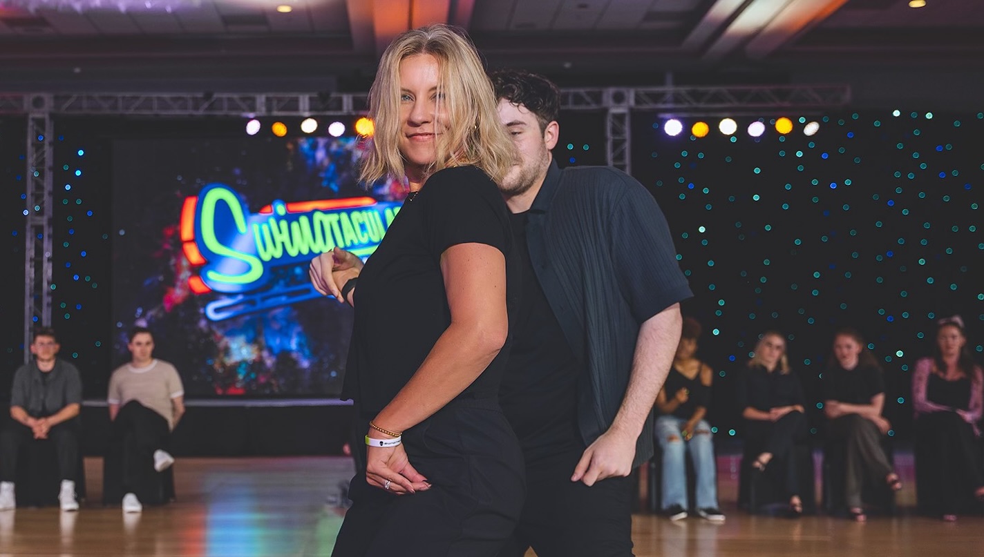 Brandi’s back! Join us for three levels of West Coast Swing classes every Monday, starting with WCS Basics at 6:30pm 😁
From there, we have Level 1 at 7:30pm and Level 2 at 8:30pm.
Please note that the WCS Basics class is a progressive series— tonight is the first week of the series so it’s a perfect time to join for first-timers! If you’ve taken the Basics series before, you’re welcome to drop in any time.