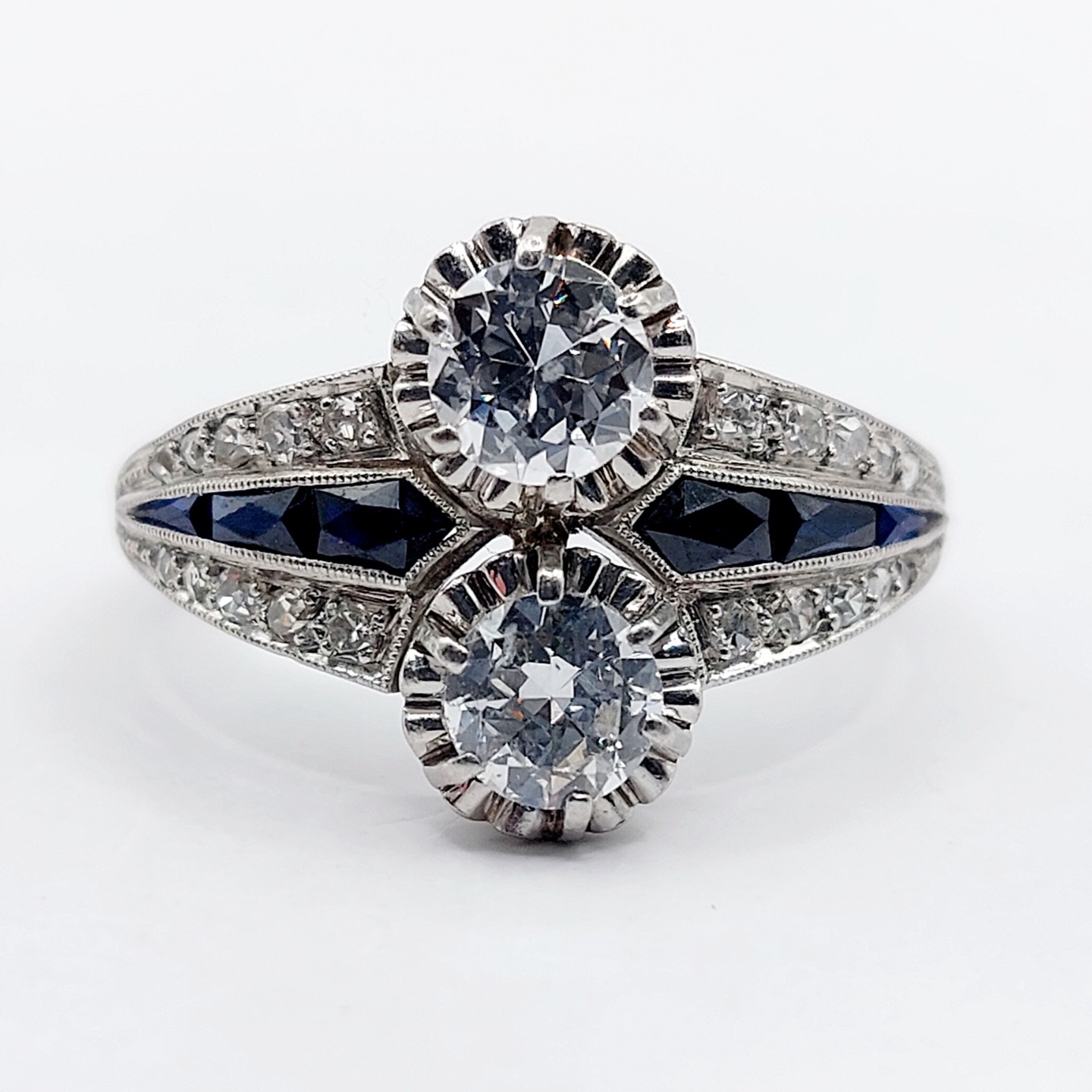 Platinum Art Deco ring set with 0.90 carats of old cut diamonds and synthetic calibrated sapphires (circa 1950)
PRICE : 1490€
Magnificent Art Deco goldsmithing
Size: 56 FR / 7.5 US
Weight: 5.40 g
Main diamond sizes: 5.0 and 5.1 mm (estimated at 0.90 carats in total)
Diamond in very good overall condition, no inclusions visible to the naked eye (small inclusions visible with a loupe)
Head width: 14.5 mm
Micro-scratches from use
Owl hallmark (probably struck by mistake as the entire ring is platinum), and foreign hallmarks
#frenchjewelry #diamond #diamondring #antiquering #victorian #victorianring #marquisering #augustusjewels #vintagering #daisyring #daimondhaloring #tankring #platiniumring #platinum #platinumring