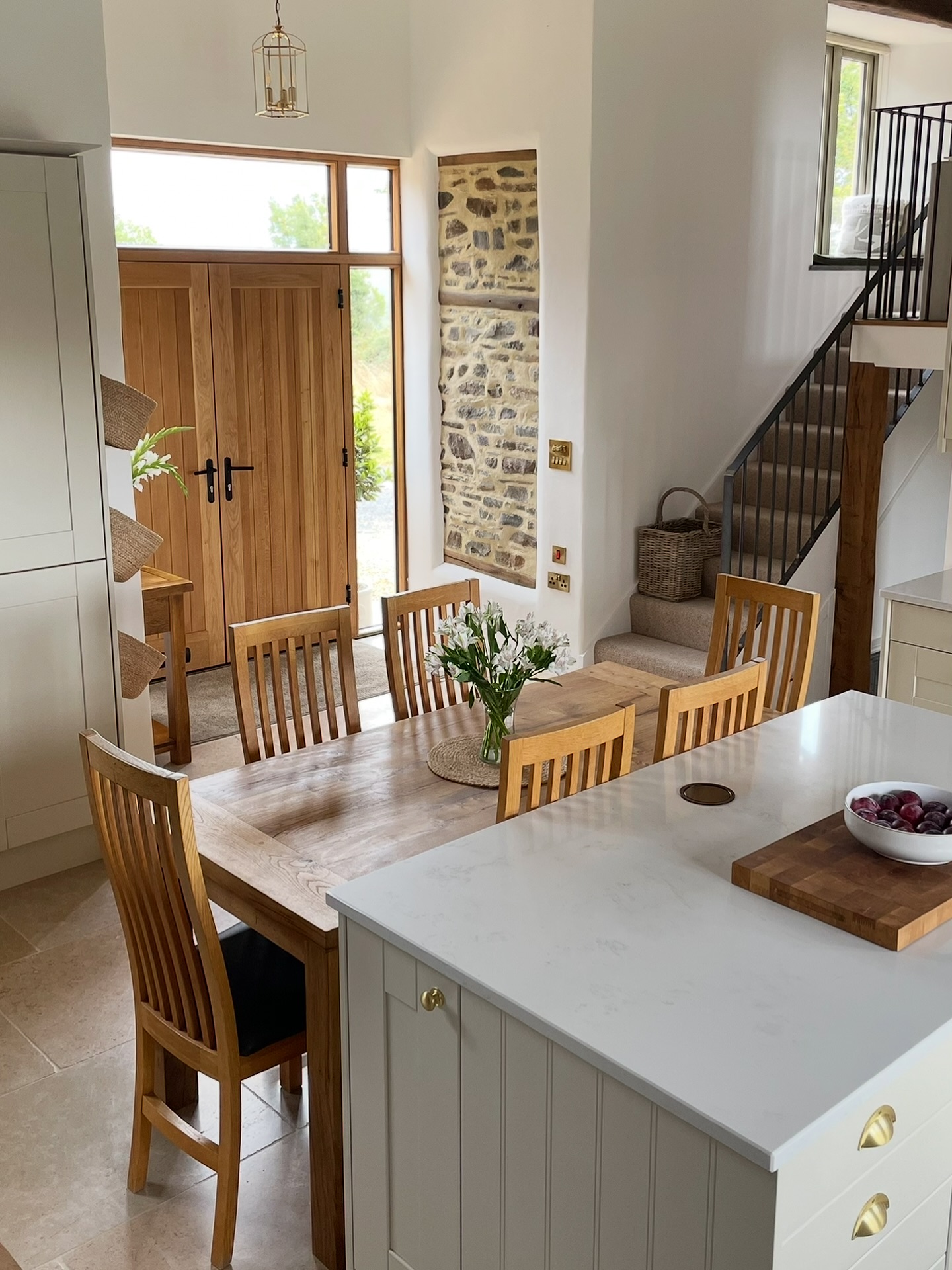 ✨ Exciting News ✨
Our home, The Threshing Barn, is officially on the market! 🏡
We took on this barn conversion as a self-build project in 2021 and now it's ready for its next chapter.
Check out the property listing in our bio for more details 👆🏻
Estate Agents: @hopkinsanddainty
#SelfBuildHome #BarnConversion #Rightmove
#DevonHomes #DevonLife #DevonLiving
#HomeTransformation #SelfBuildJourney #RenovationGoals #CharacterHomes